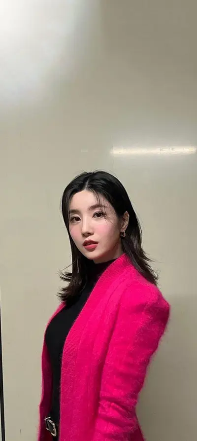 Fondo de pantalla de bloqueo Kwon Eun-bi Móvil 4K HD Descargar #146