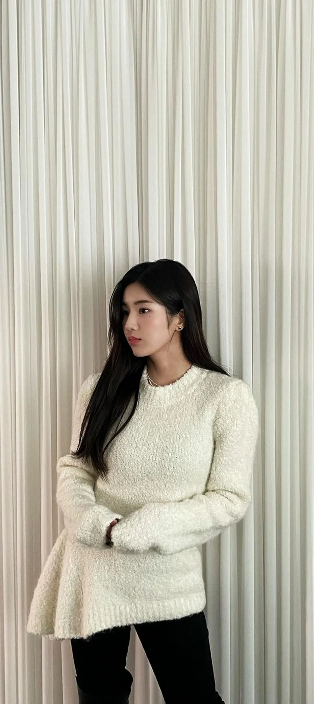 วอลเปเปอร์ หน้าจอล็อก มือถือ Kwon Eun-bi 4K HD ดาวน์โหลด — IZ*ONE