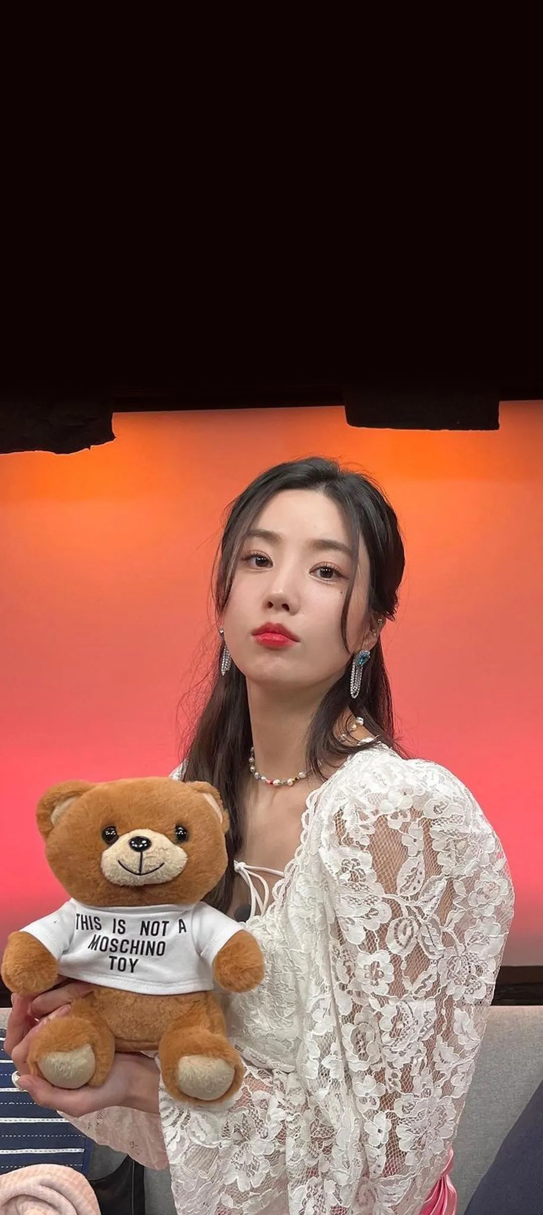 Fondo de pantalla de bloqueo móvil de Kwon Eun-bi 4K HD descargar — IZ*ONE
