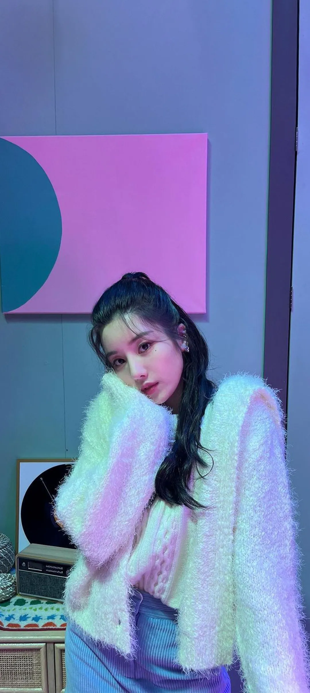 Kwon Eun-bi kilit ekranı telefon duvar kağıdı 4K HD i̇ndir — IZ*ONE