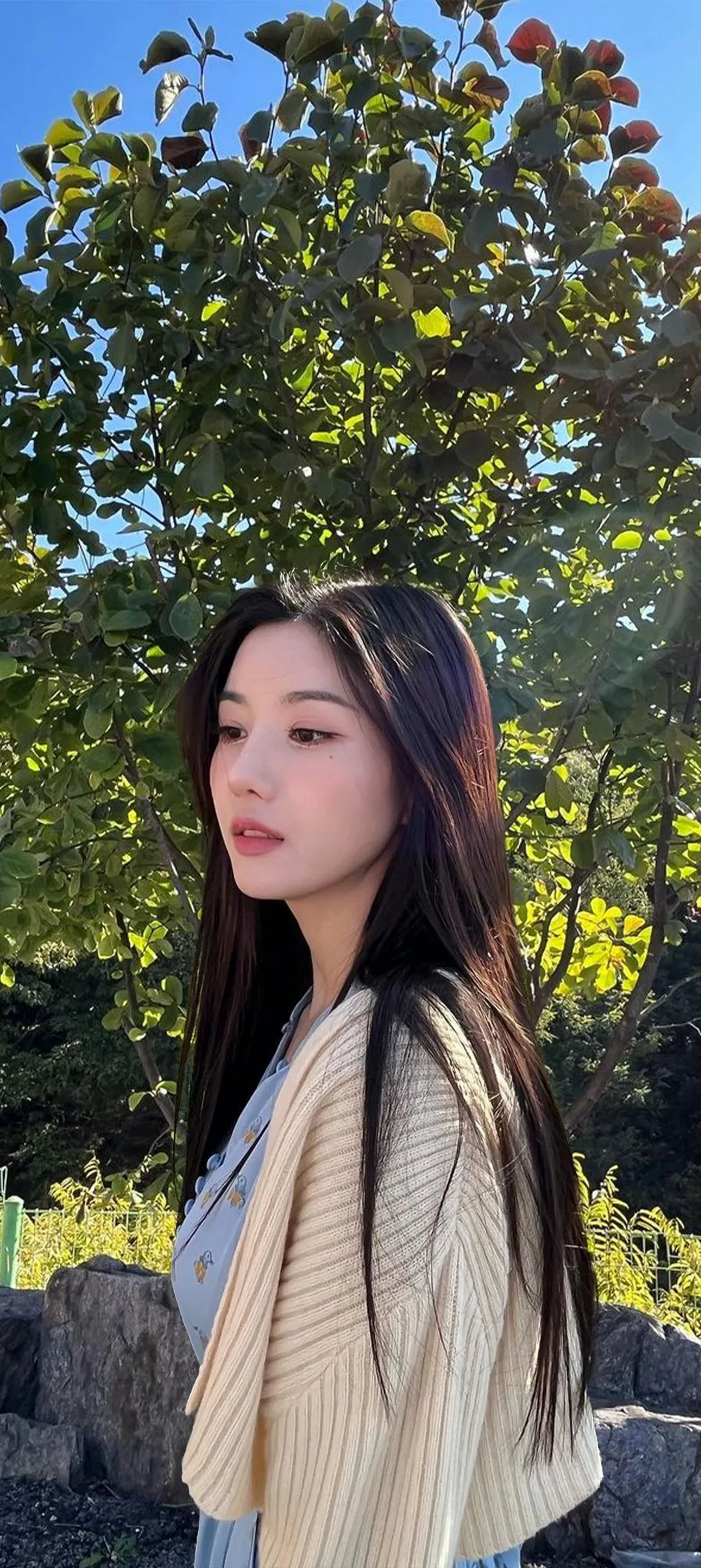 วอลเปเปอร์ หน้าจอล็อก มือถือ Kwon Eun-bi 4K HD ดาวน์โหลด — IZ*ONE