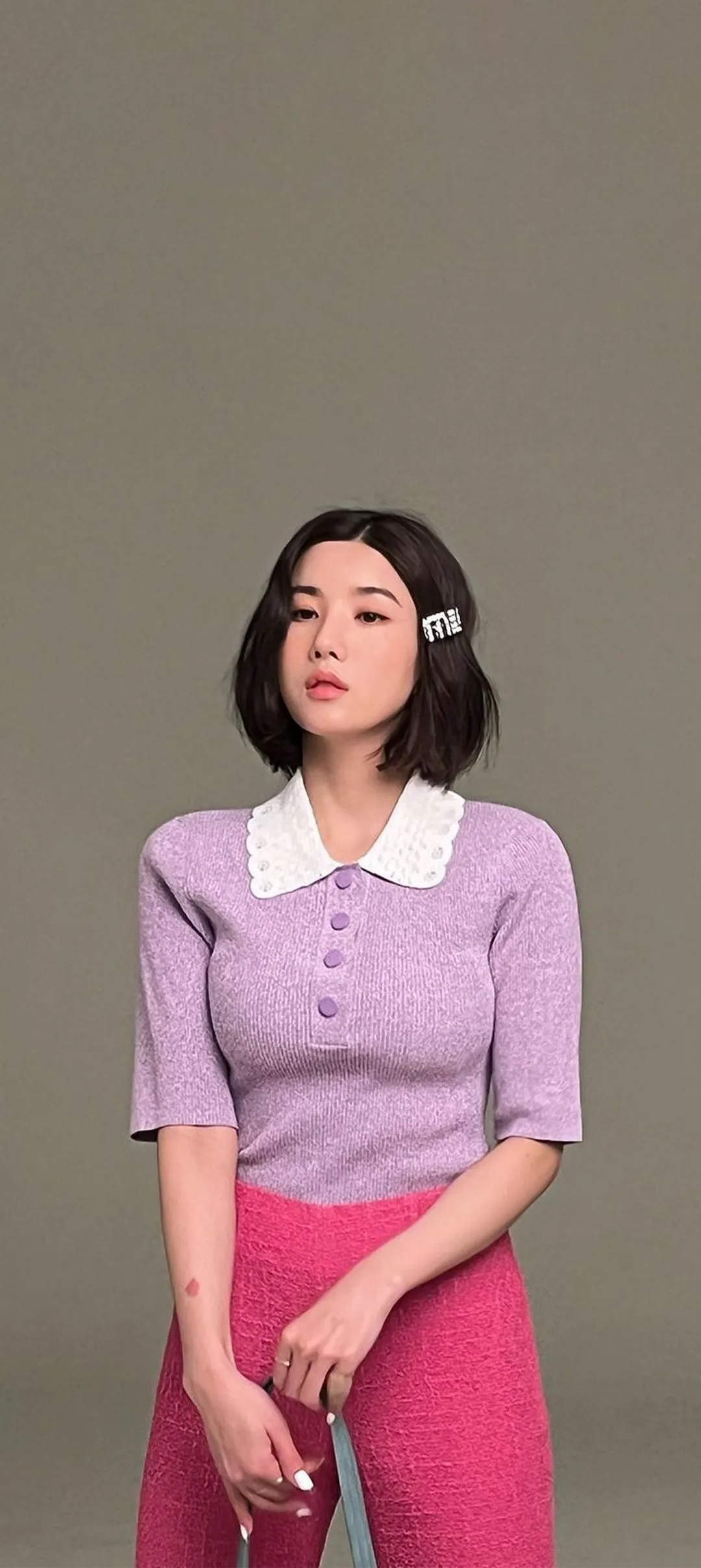 วอลเปเปอร์ หน้าจอล็อก มือถือ Kwon Eun-bi 4K HD ดาวน์โหลด — IZ*ONE