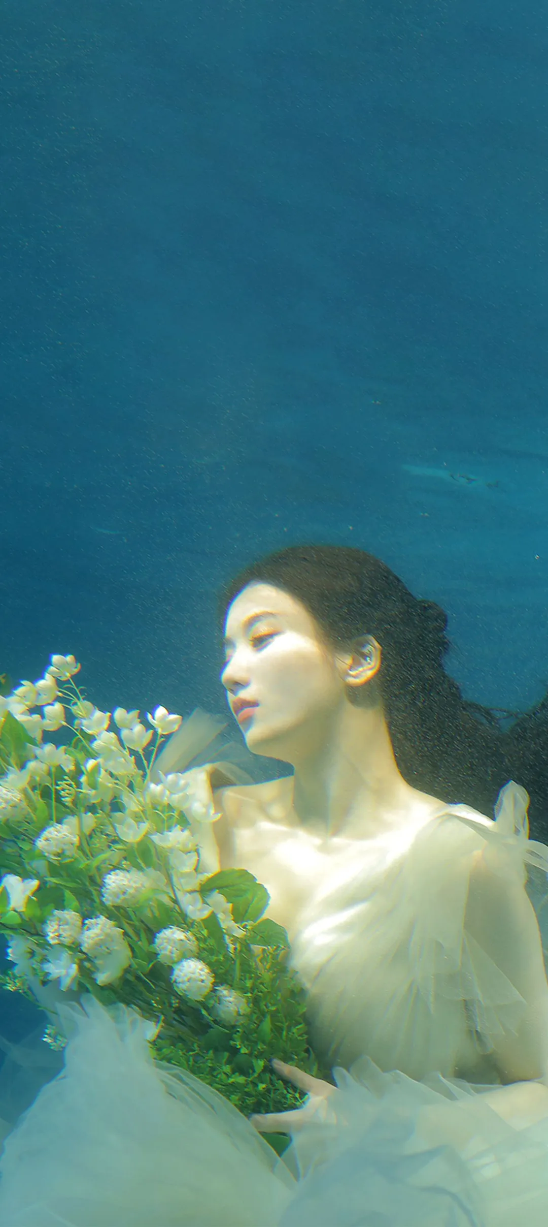 วอลเปเปอร์ หน้าจอล็อก มือถือ Kwon Eun-bi 4K HD ดาวน์โหลด — IZ*ONE
