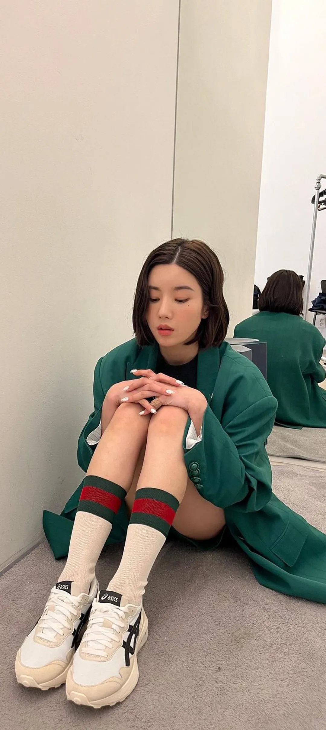 วอลเปเปอร์ หน้าจอล็อก มือถือ Kwon Eun-bi 4K HD ดาวน์โหลด — IZ*ONE