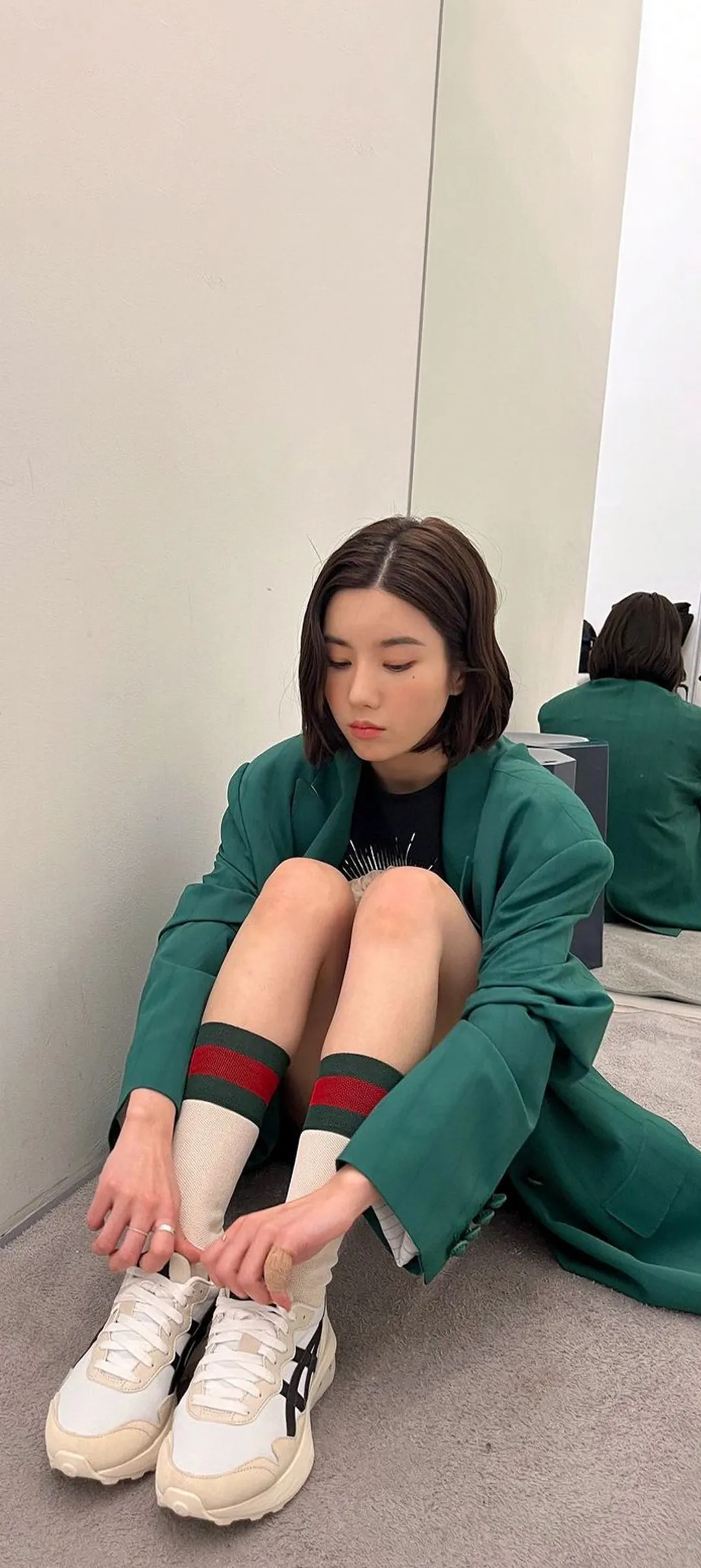 วอลเปเปอร์ หน้าจอล็อก มือถือ Kwon Eun-bi 4K HD ดาวน์โหลด — IZ*ONE