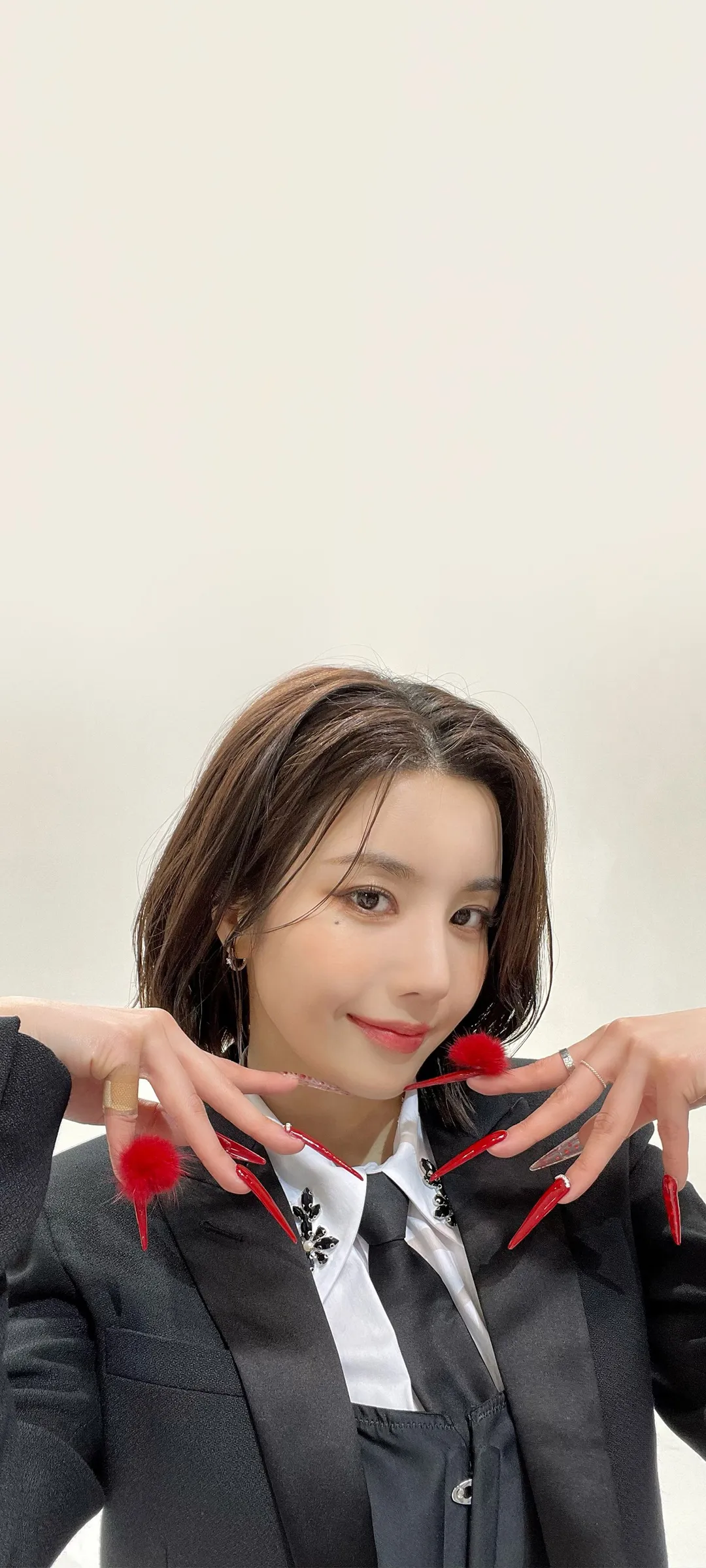 วอลเปเปอร์ หน้าจอล็อก มือถือ Kwon Eun-bi 4K HD ดาวน์โหลด — IZ*ONE