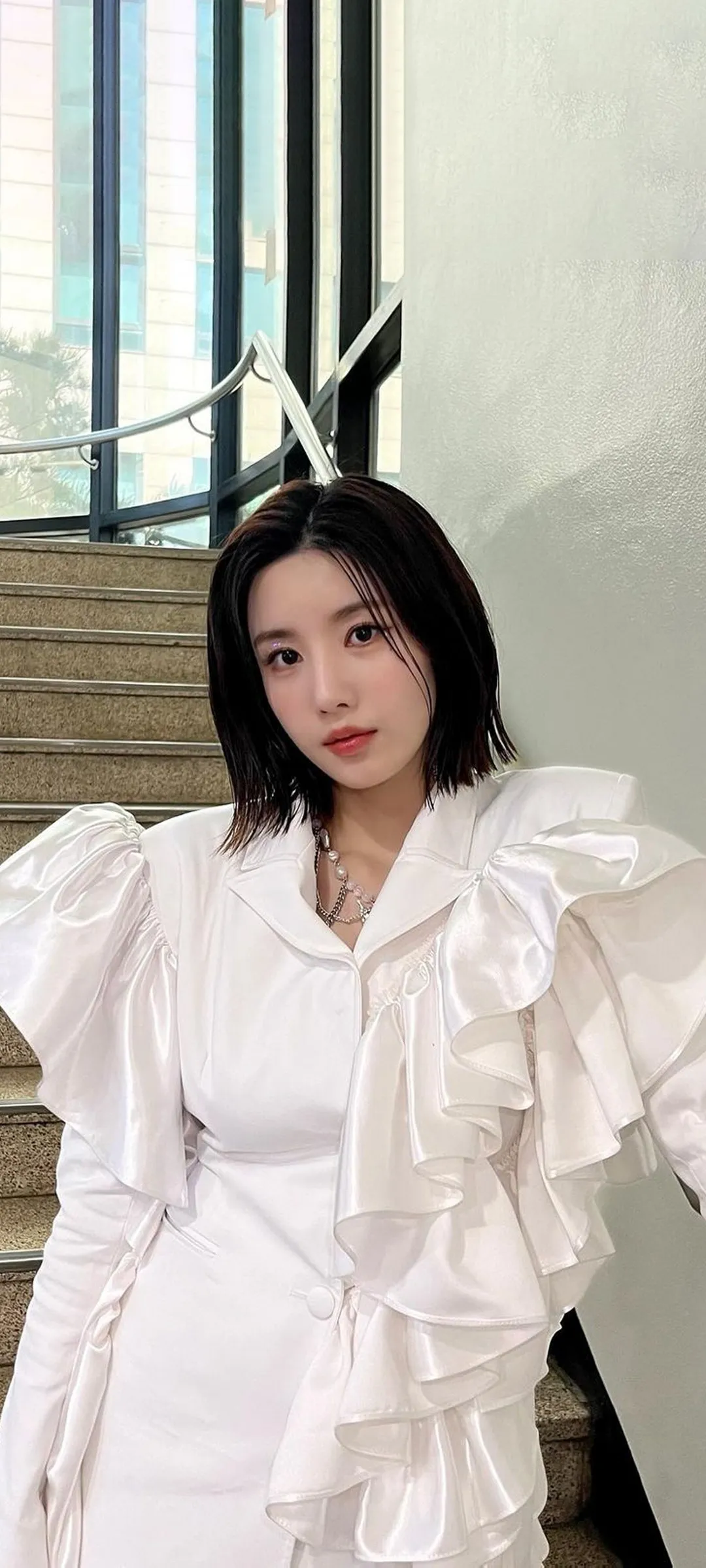 วอลเปเปอร์ หน้าจอล็อก มือถือ Kwon Eun-bi 4K HD ดาวน์โหลด — IZ*ONE