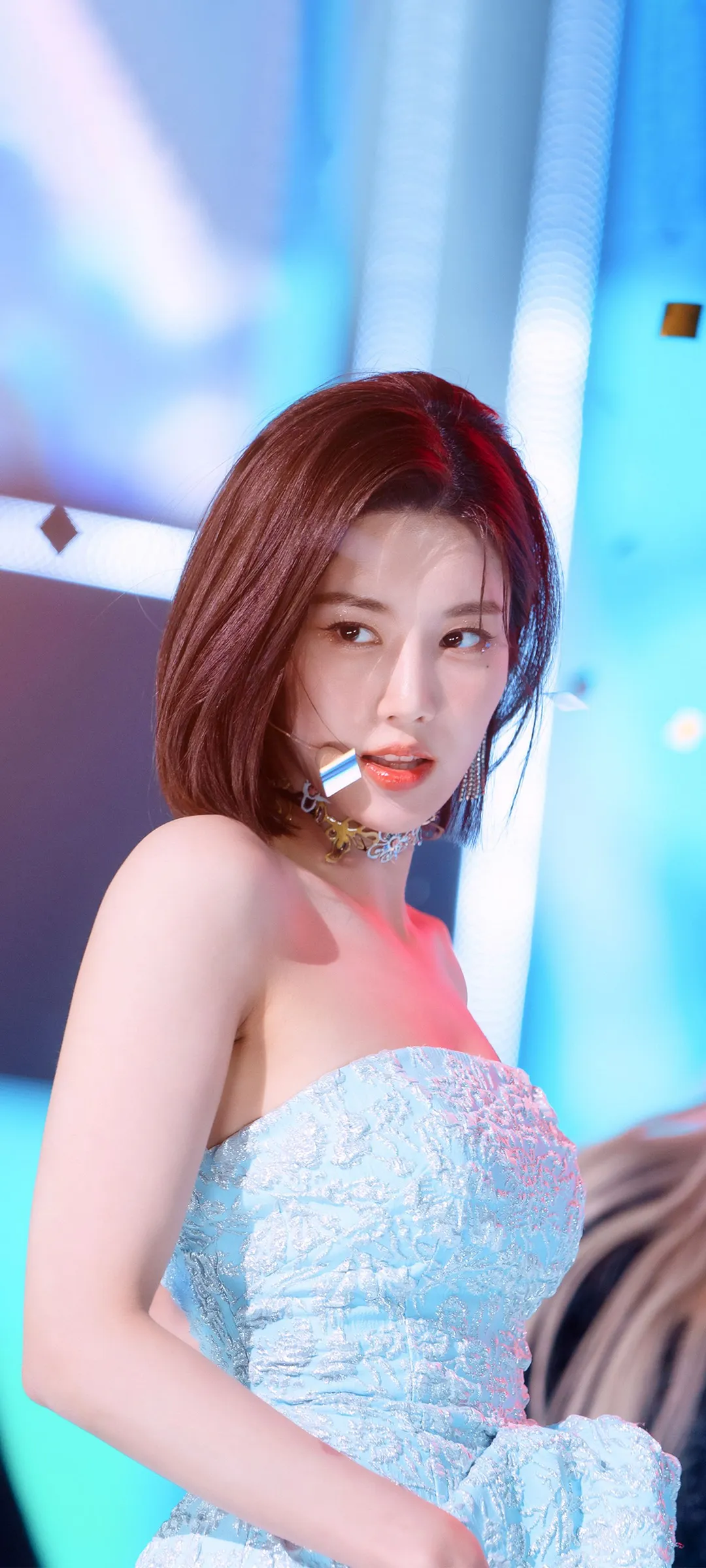 วอลเปเปอร์ หน้าจอล็อก มือถือ Kwon Eun-bi 4K HD ดาวน์โหลด — IZ*ONE