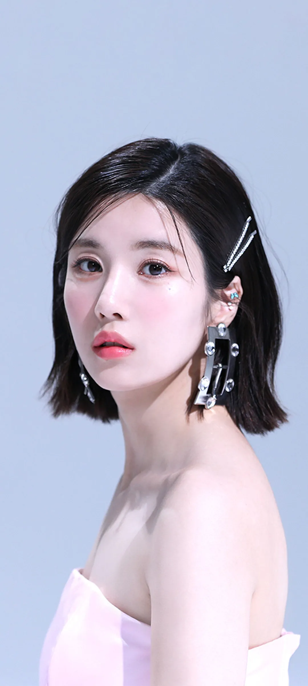 วอลเปเปอร์ หน้าจอล็อก มือถือ Kwon Eun-bi 4K HD ดาวน์โหลด — IZ*ONE