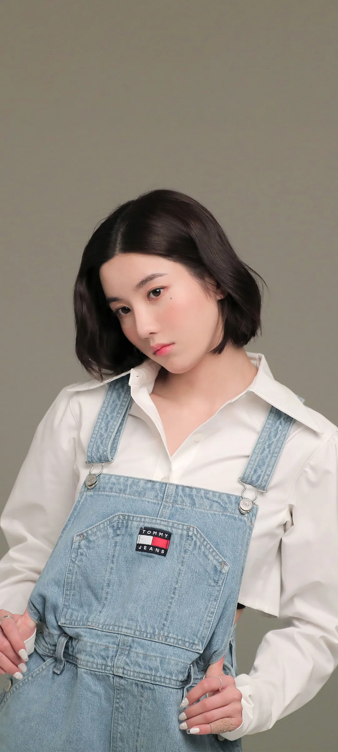 วอลเปเปอร์ หน้าจอล็อก มือถือ Kwon Eun-bi 4K HD ดาวน์โหลด — IZ*ONE