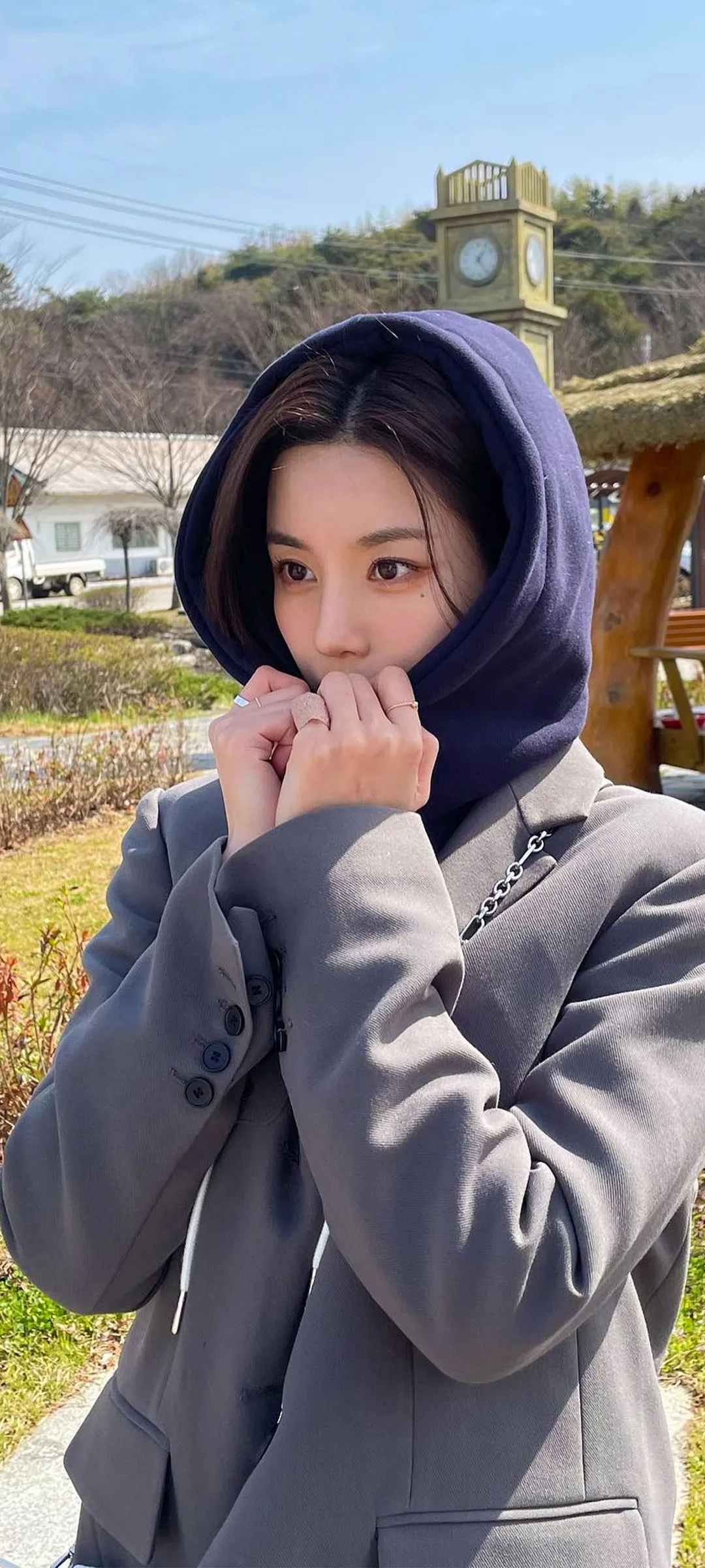 วอลเปเปอร์ หน้าจอล็อก มือถือ Kwon Eun-bi 4K HD ดาวน์โหลด — IZ*ONE