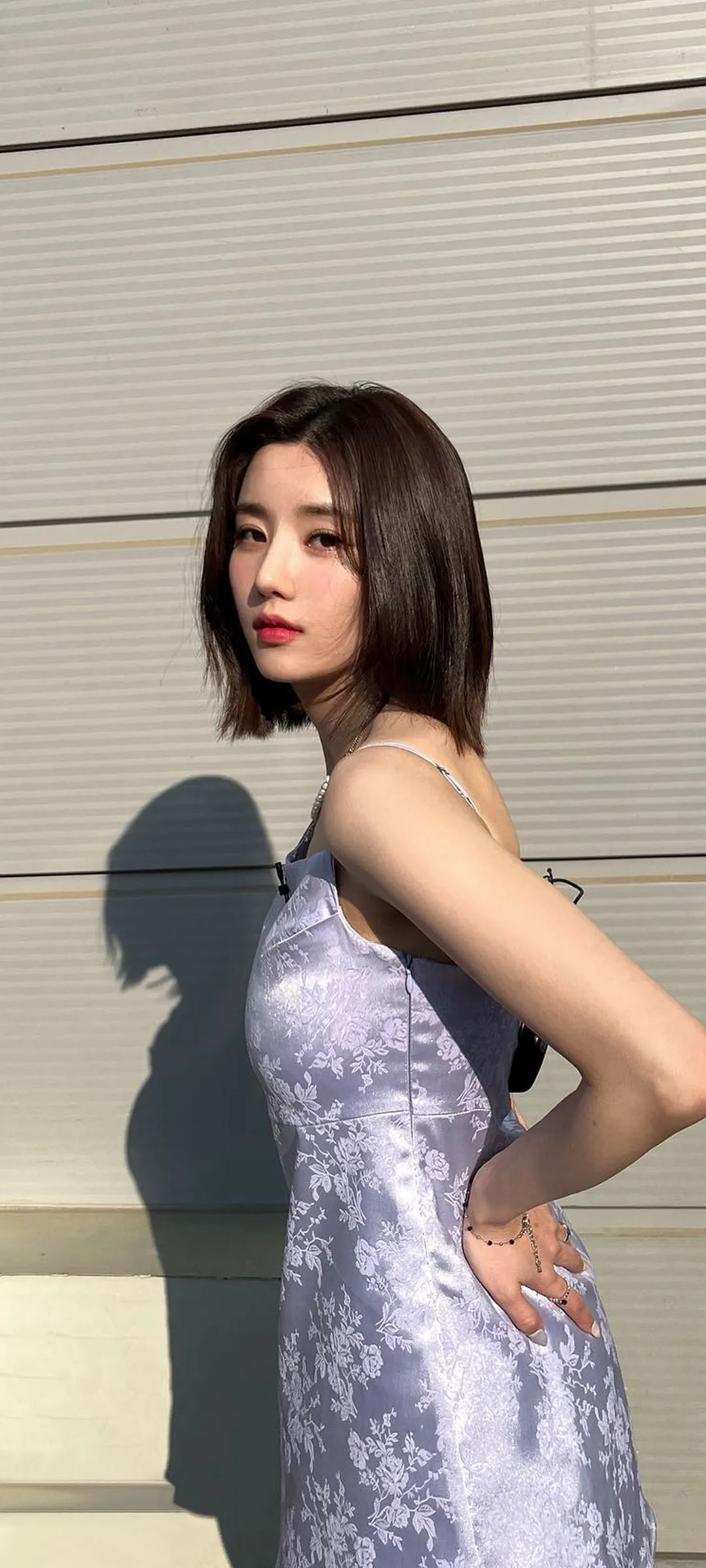 วอลเปเปอร์ หน้าจอล็อก มือถือ Kwon Eun-bi 4K HD ดาวน์โหลด — IZ*ONE