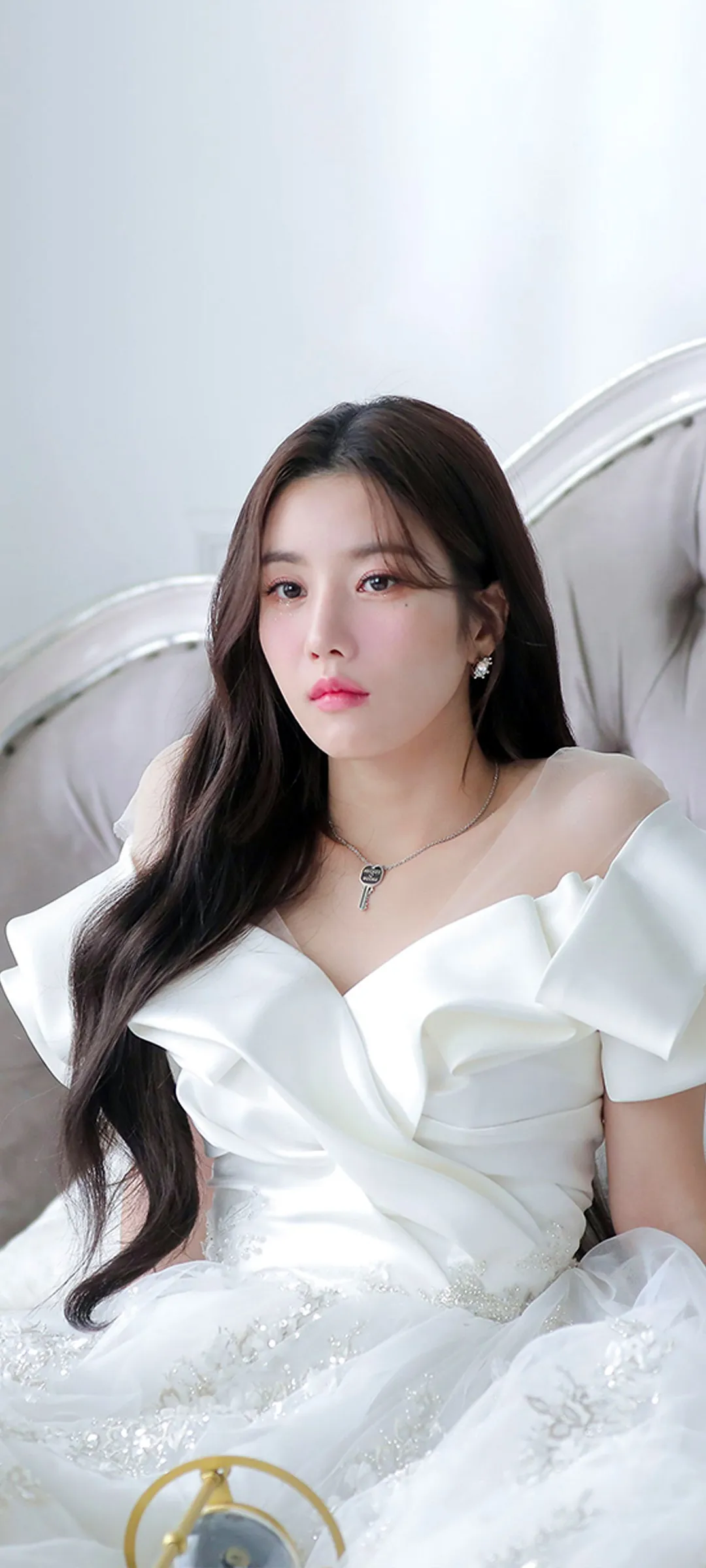 วอลเปเปอร์ หน้าจอล็อก มือถือ Kwon Eun-bi 4K HD ดาวน์โหลด — IZ*ONE