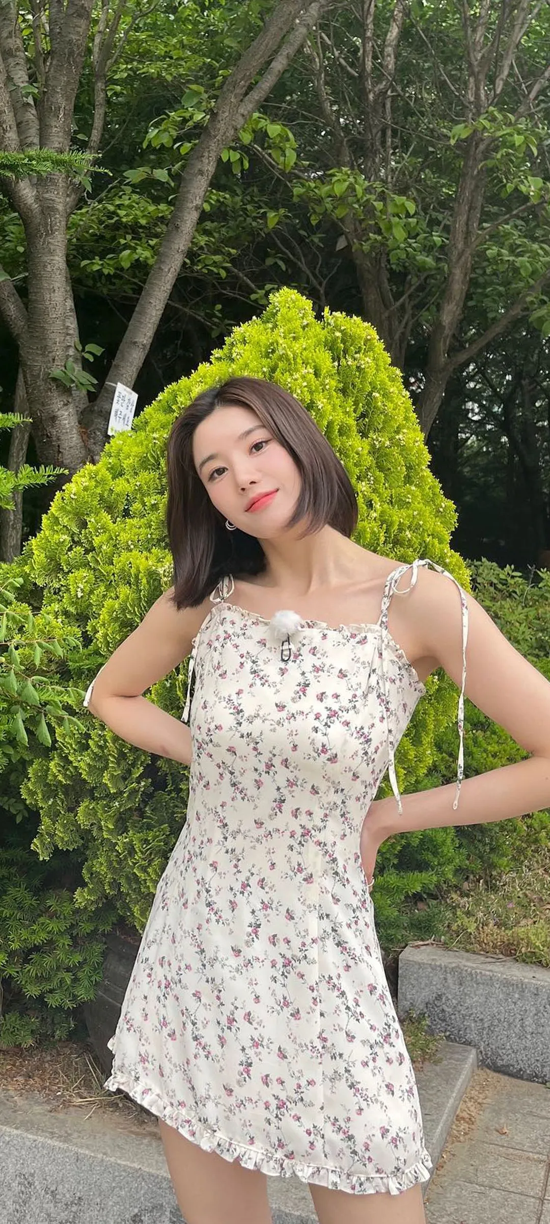 วอลเปเปอร์ หน้าจอล็อก มือถือ Kwon Eun-bi 4K HD ดาวน์โหลด — IZ*ONE