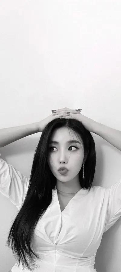 Fondo de pantalla de bloqueo Kwon Eun-bi Móvil 4K HD Descargar #48