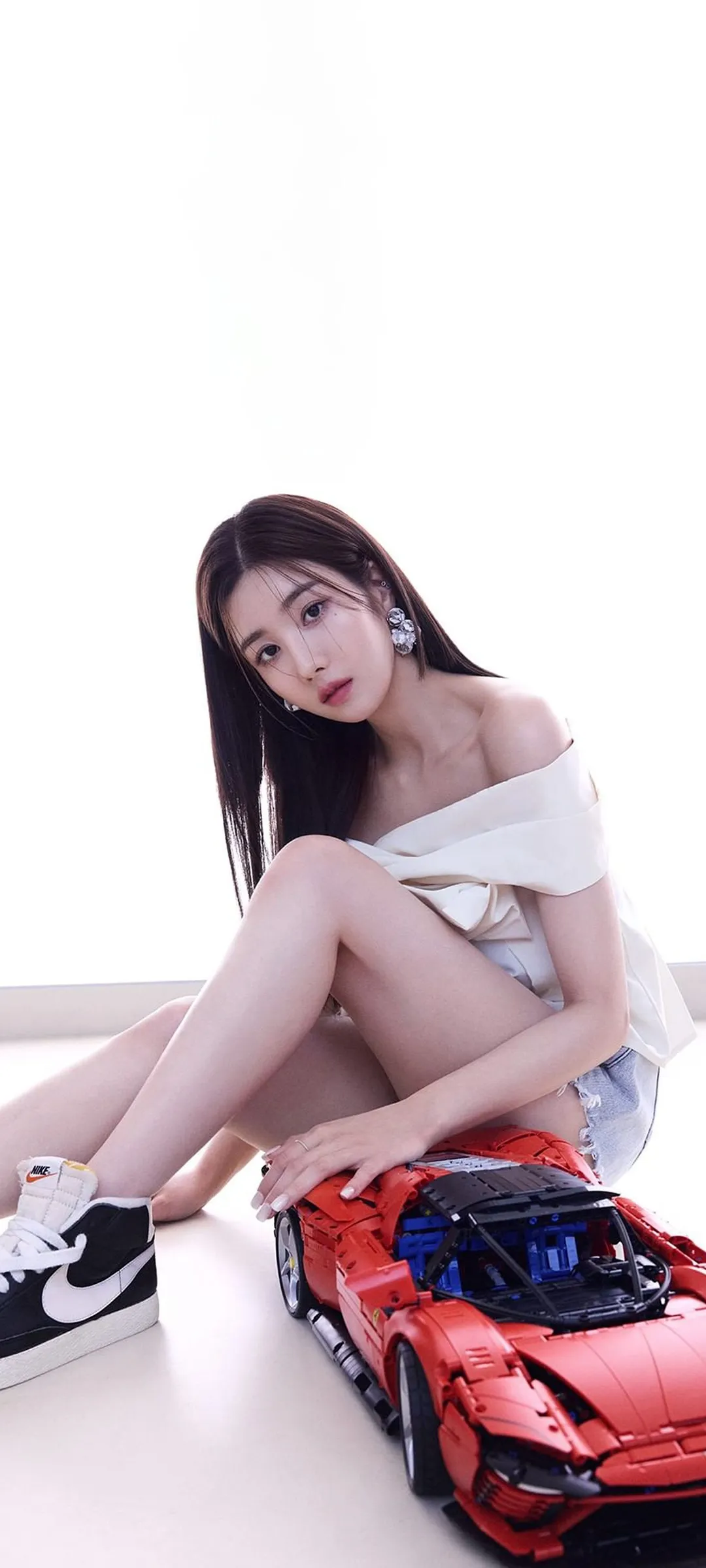 วอลเปเปอร์ หน้าจอล็อก มือถือ Kwon Eun-bi 4K HD ดาวน์โหลด — IZ*ONE