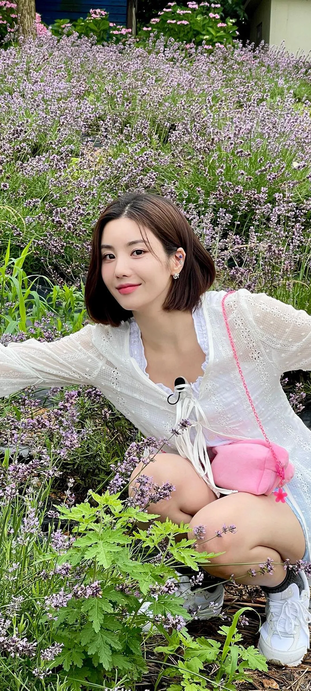 Kwon Eun-bi kilit ekranı telefon duvar kağıdı 4K HD i̇ndir — IZ*ONE
