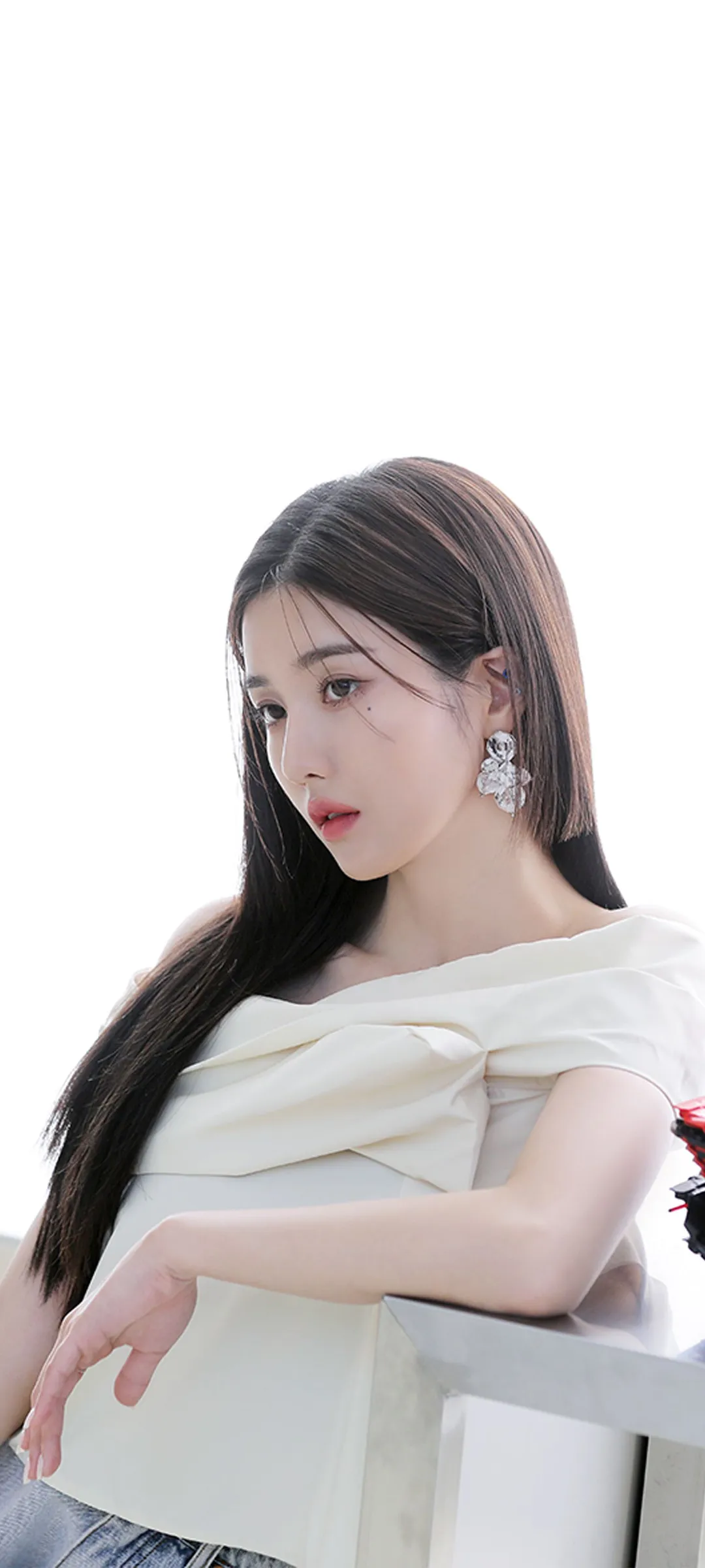วอลเปเปอร์ หน้าจอล็อก มือถือ Kwon Eun-bi 4K HD ดาวน์โหลด — IZ*ONE