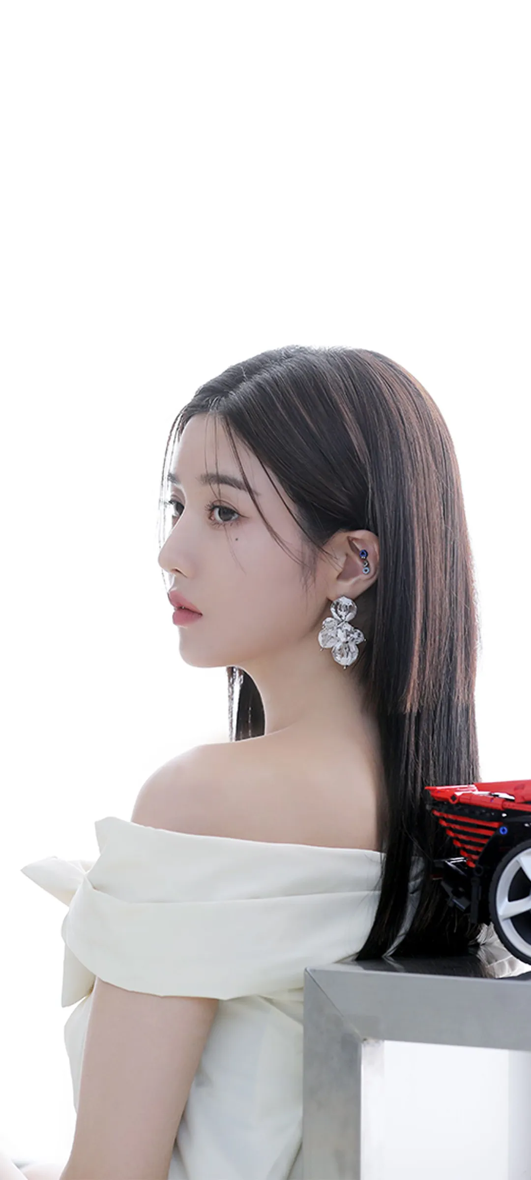 วอลเปเปอร์ หน้าจอล็อก มือถือ Kwon Eun-bi 4K HD ดาวน์โหลด — IZ*ONE