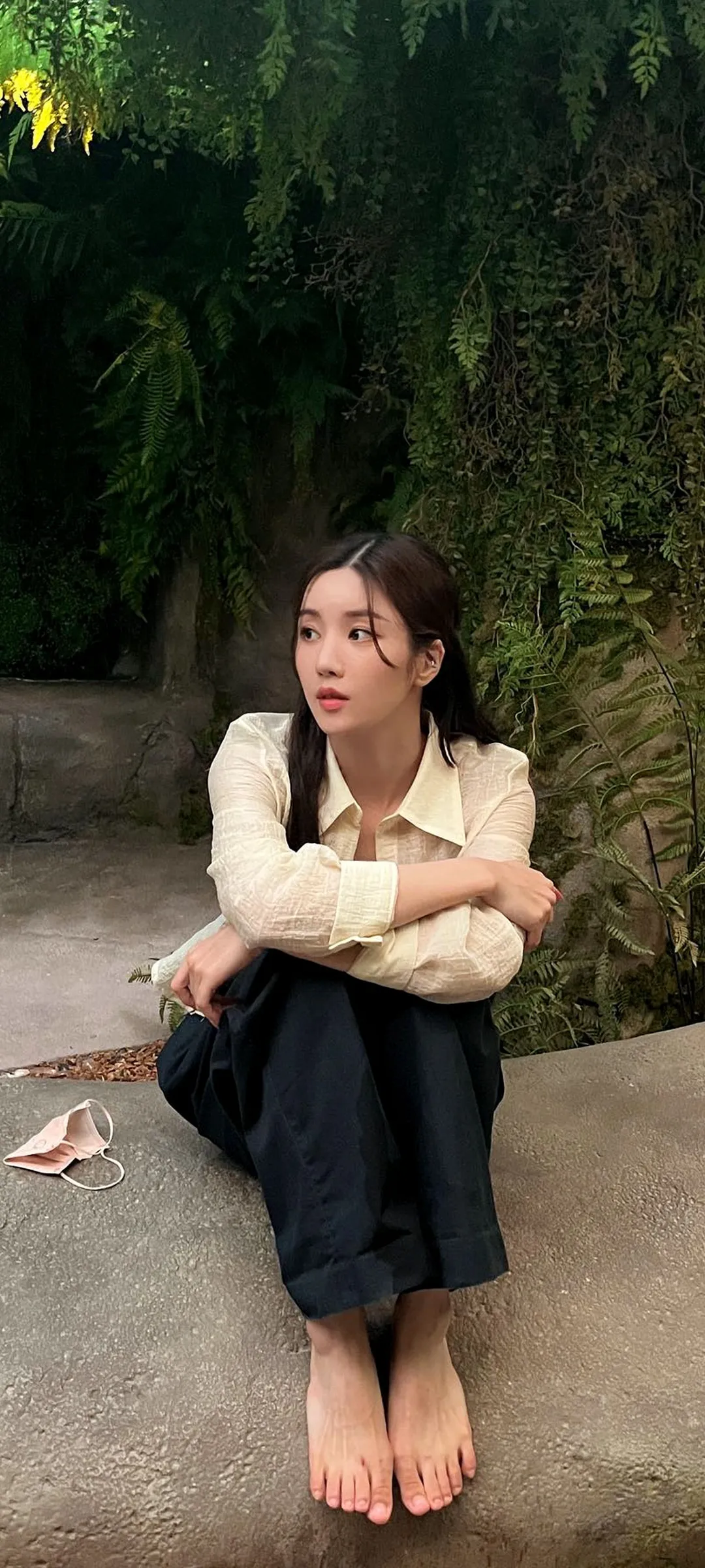 วอลเปเปอร์ หน้าจอล็อก มือถือ Kwon Eun-bi 4K HD ดาวน์โหลด — IZ*ONE