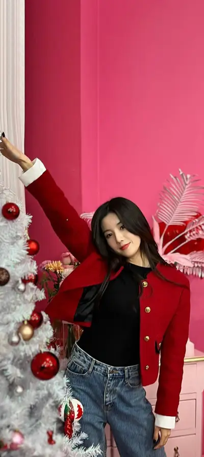 Fondo de pantalla de bloqueo Kwon Eun-bi Móvil 4K HD Descargar — Open #58