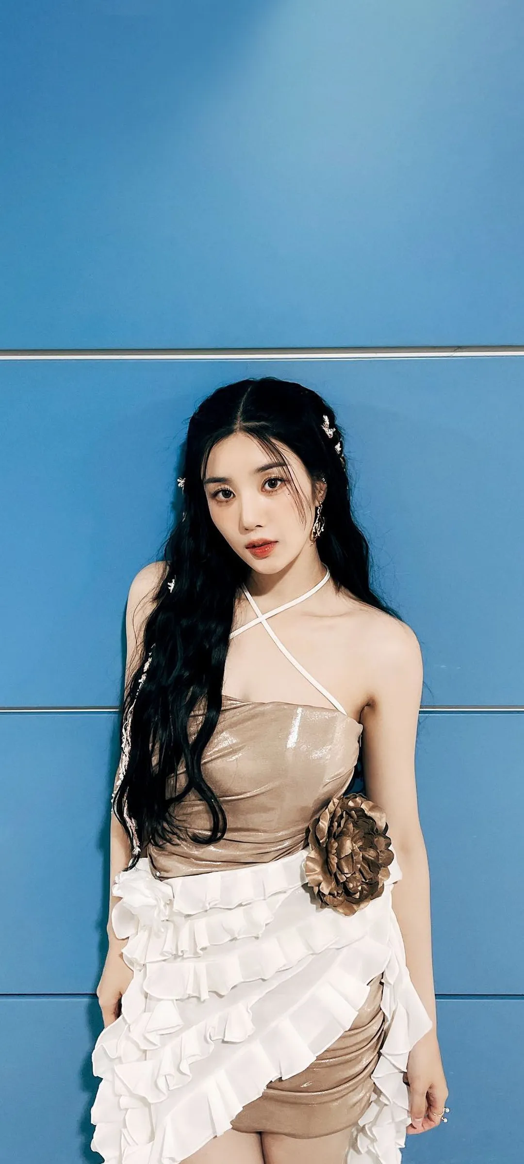วอลเปเปอร์ หน้าจอล็อก มือถือ Kwon Eun-bi 4K HD ดาวน์โหลด — IZ*ONE