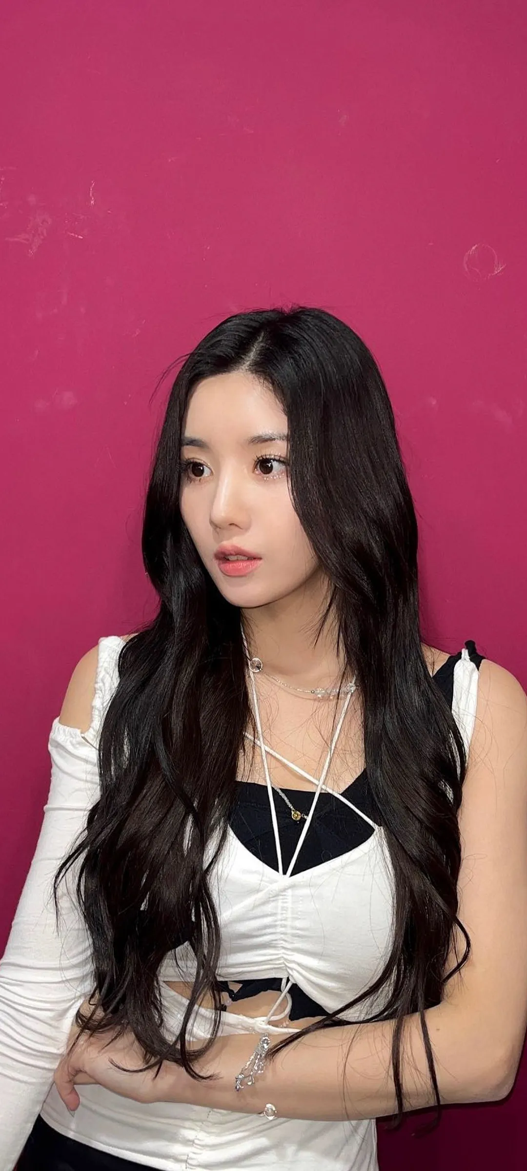 วอลเปเปอร์ หน้าจอล็อก มือถือ Kwon Eun-bi 4K HD ดาวน์โหลด — IZ*ONE