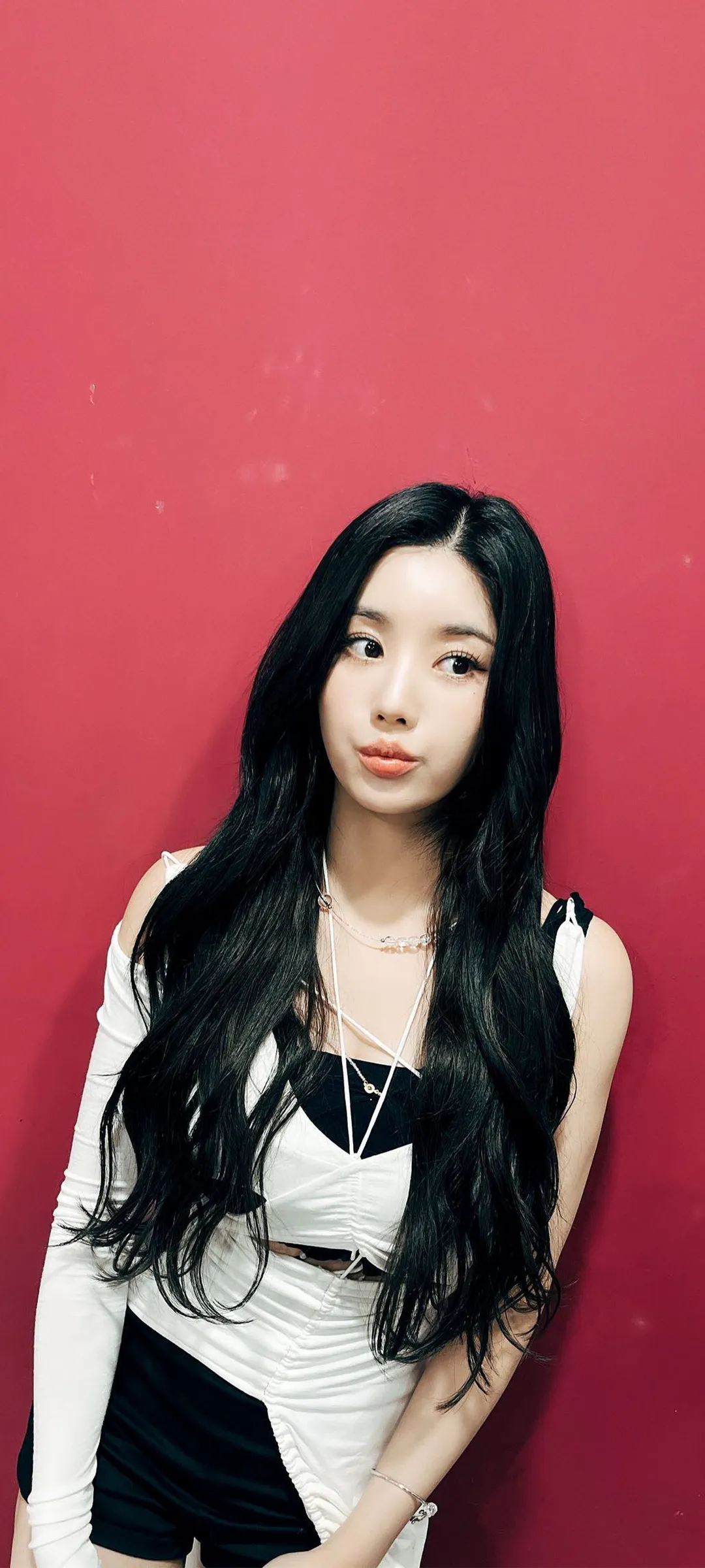 วอลเปเปอร์ หน้าจอล็อก มือถือ Kwon Eun-bi 4K HD ดาวน์โหลด — IZ*ONE
