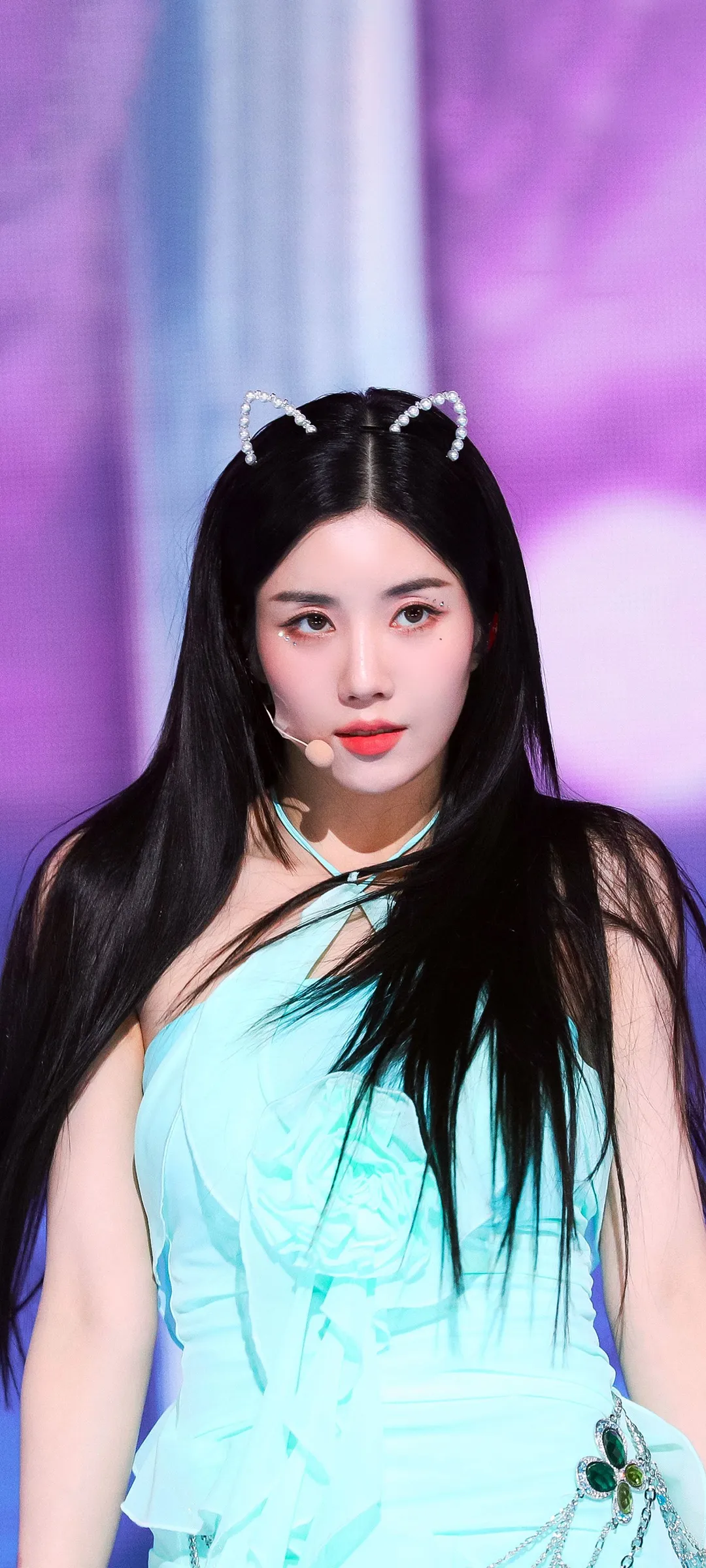 วอลเปเปอร์ หน้าจอล็อก มือถือ Kwon Eun-bi 4K HD ดาวน์โหลด — IZ*ONE