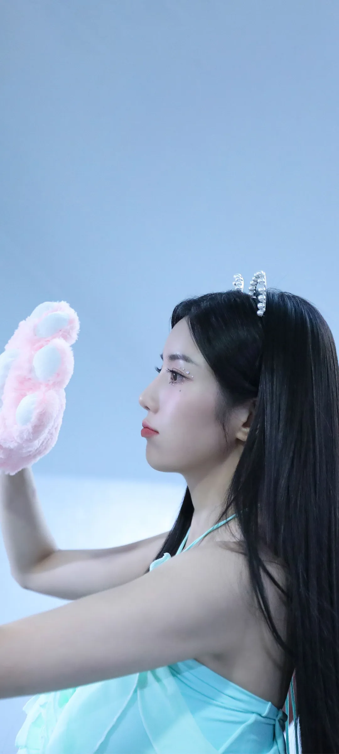 วอลเปเปอร์ หน้าจอล็อก มือถือ Kwon Eun-bi 4K HD ดาวน์โหลด — IZ*ONE