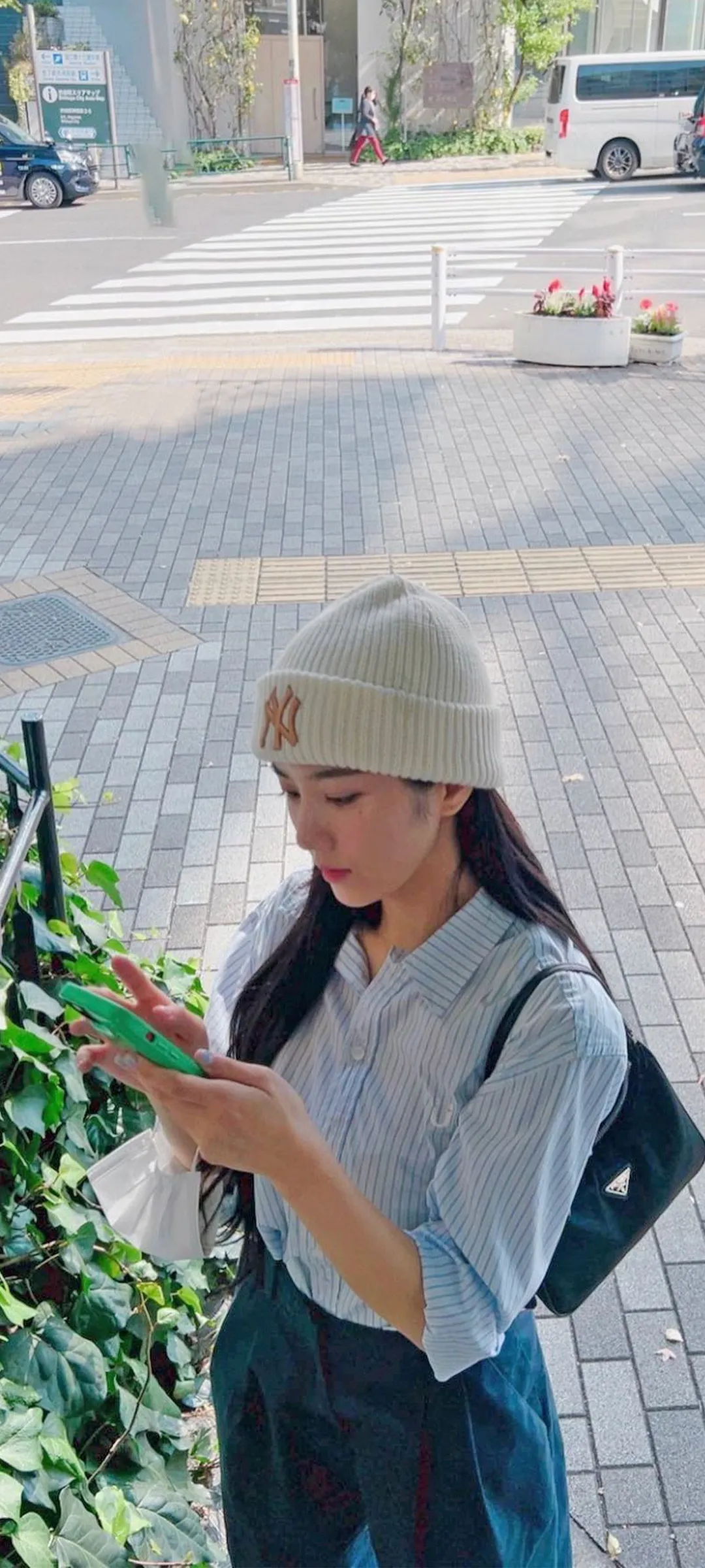 วอลเปเปอร์ หน้าจอล็อก มือถือ Kwon Eun-bi 4K HD ดาวน์โหลด — IZ*ONE