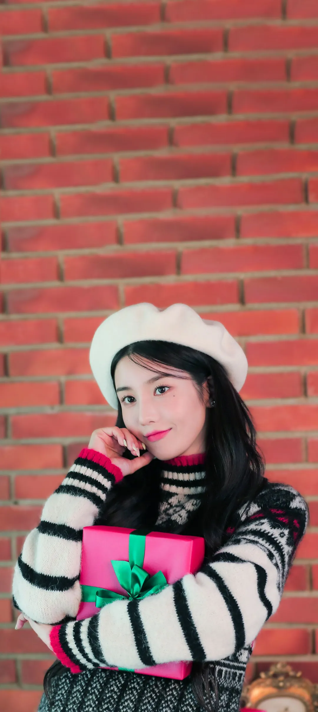 วอลเปเปอร์ หน้าจอล็อก มือถือ Kwon Eun-bi Open 4K HD ดาวน์โหลด — IZ*ONE