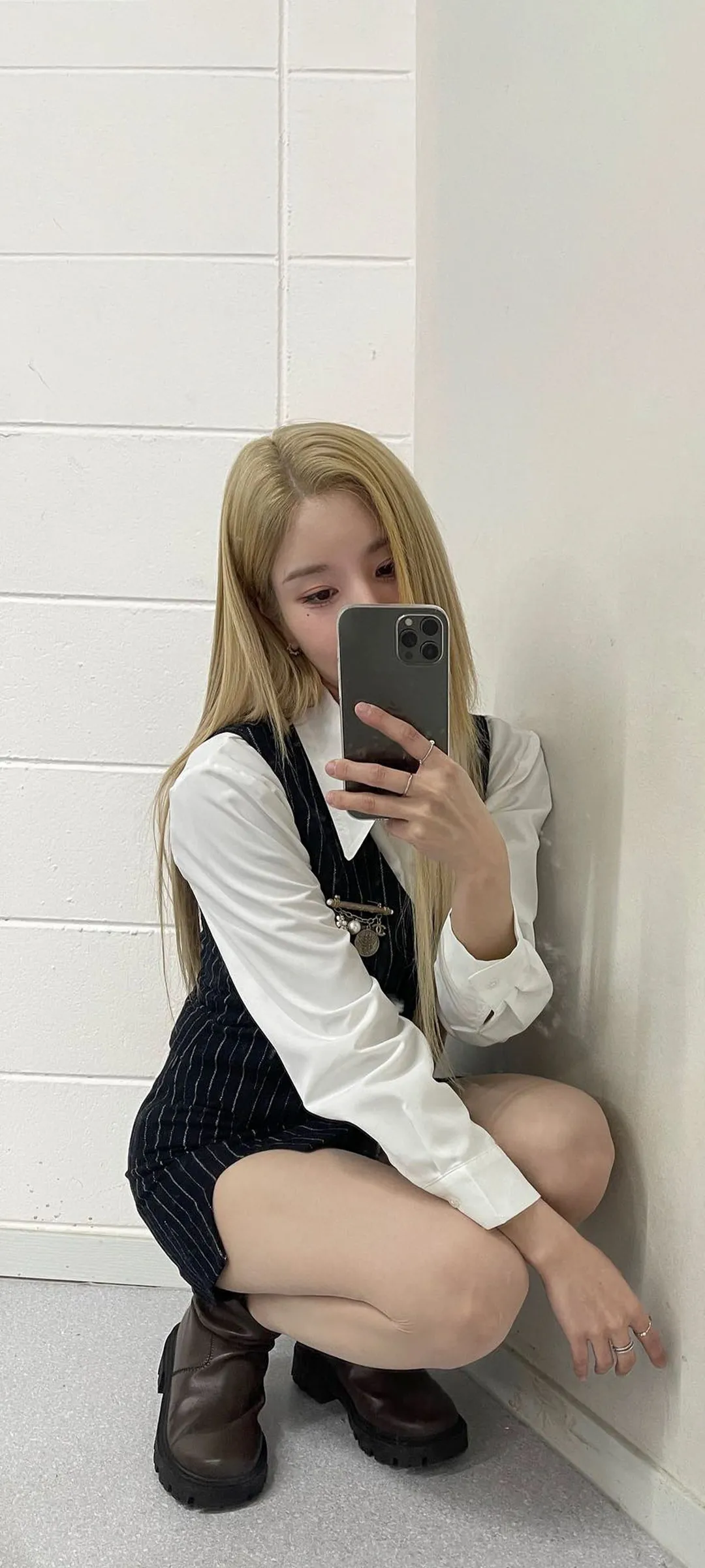 วอลเปเปอร์ หน้าจอล็อก มือถือ Kwon Eun-bi 4K HD ดาวน์โหลด — IZ*ONE