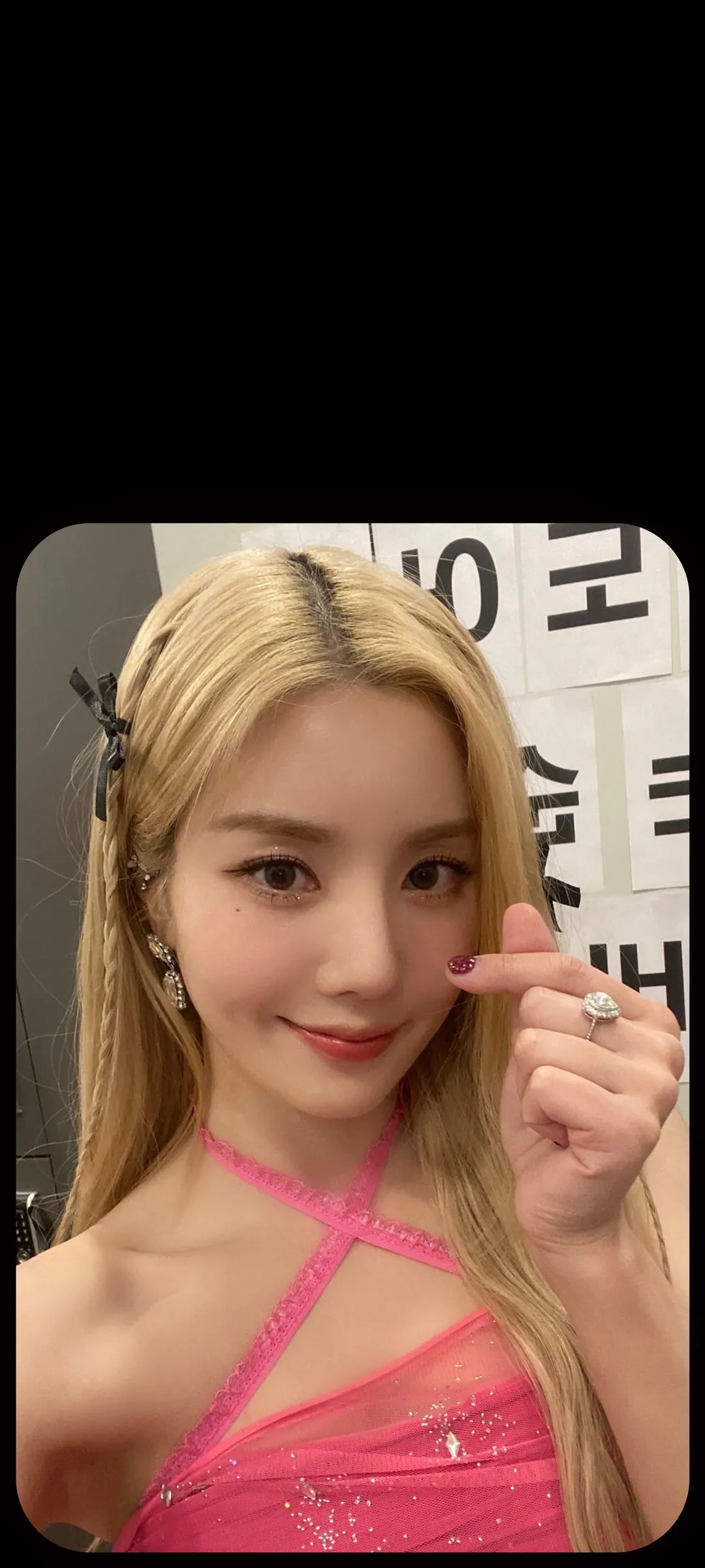 วอลเปเปอร์ หน้าจอล็อก มือถือ Kwon Eun-bi 4K HD ดาวน์โหลด — IZ*ONE