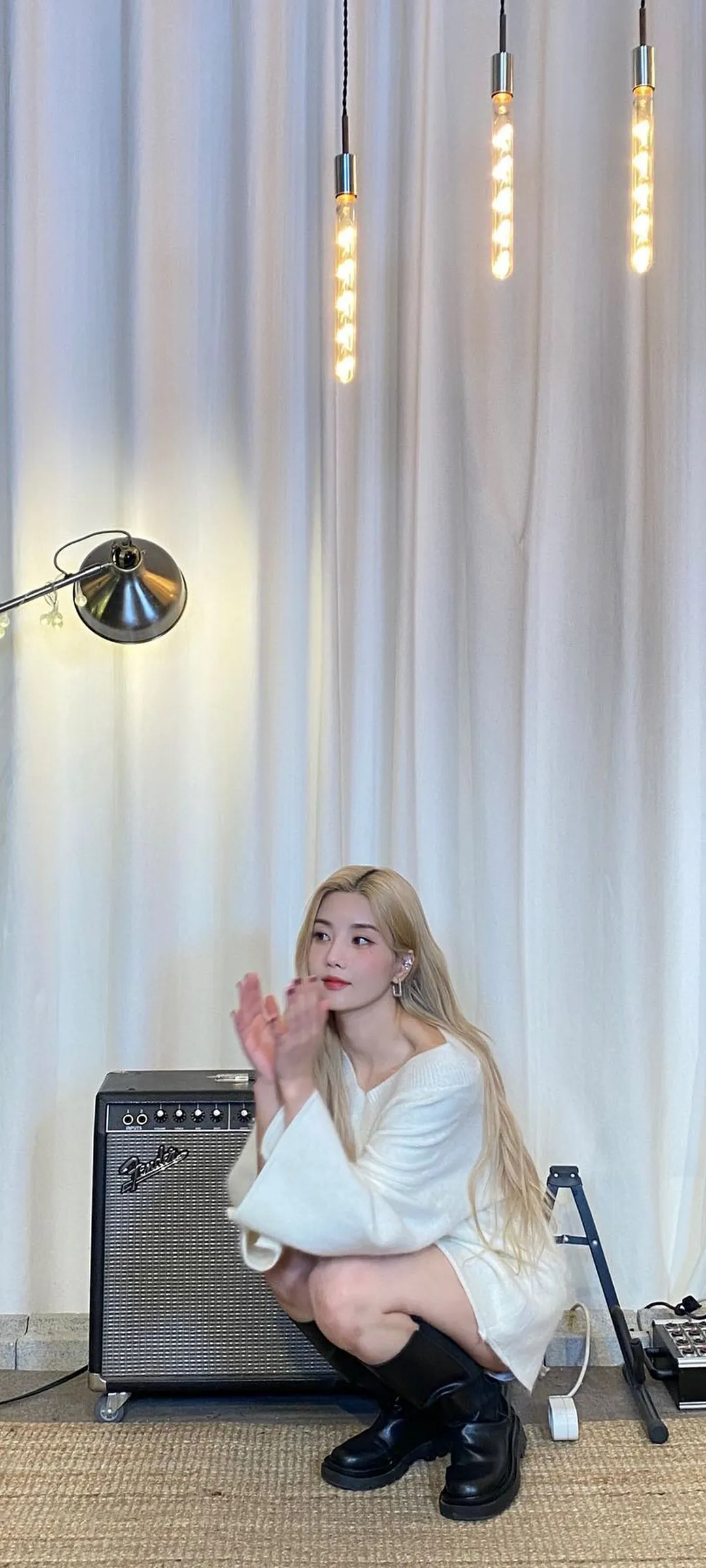 วอลเปเปอร์ หน้าจอล็อก มือถือ Kwon Eun-bi 4K HD ดาวน์โหลด — IZ*ONE