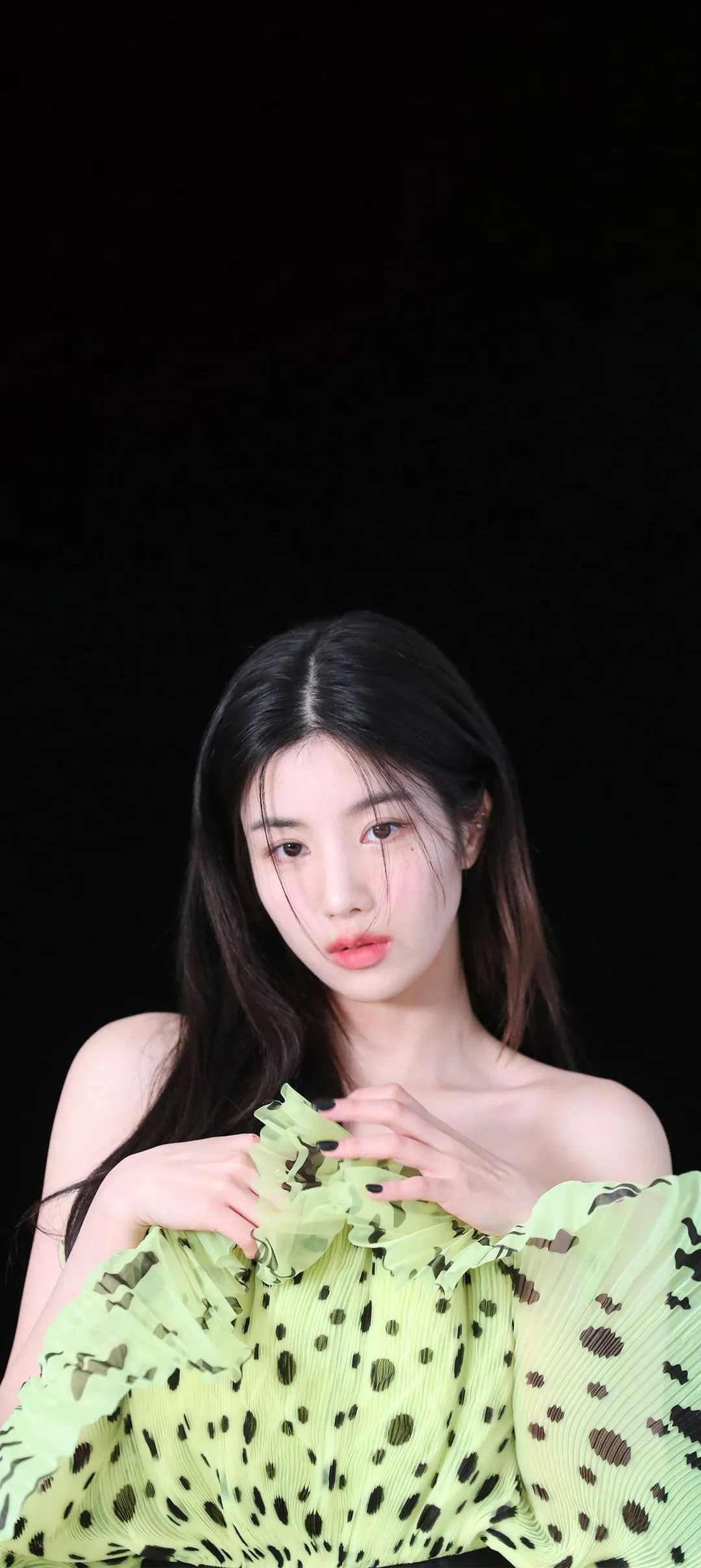 วอลเปเปอร์ หน้าจอล็อก มือถือ Kwon Eun-bi 4K HD ดาวน์โหลด — IZ*ONE