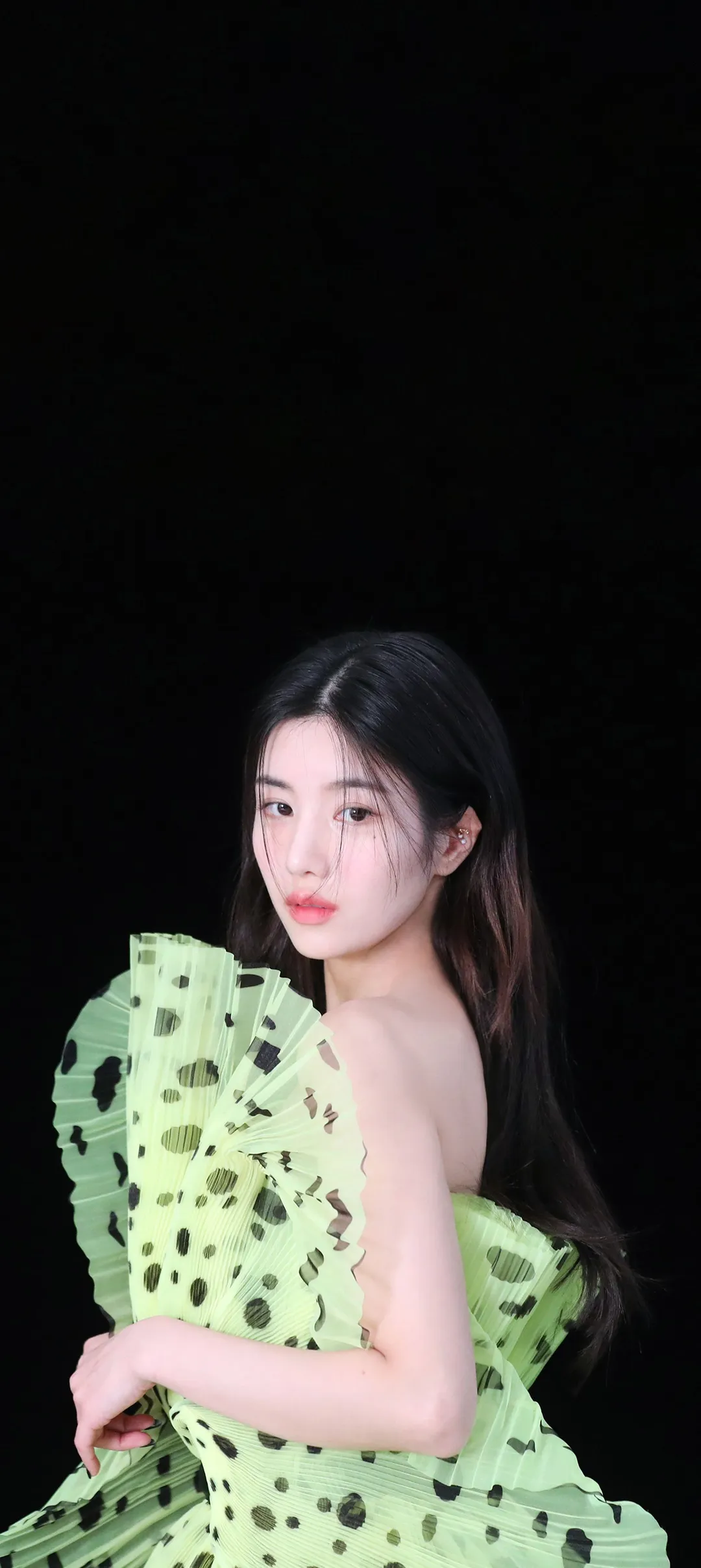 วอลเปเปอร์ หน้าจอล็อก มือถือ Kwon Eun-bi 4K HD ดาวน์โหลด — IZ*ONE