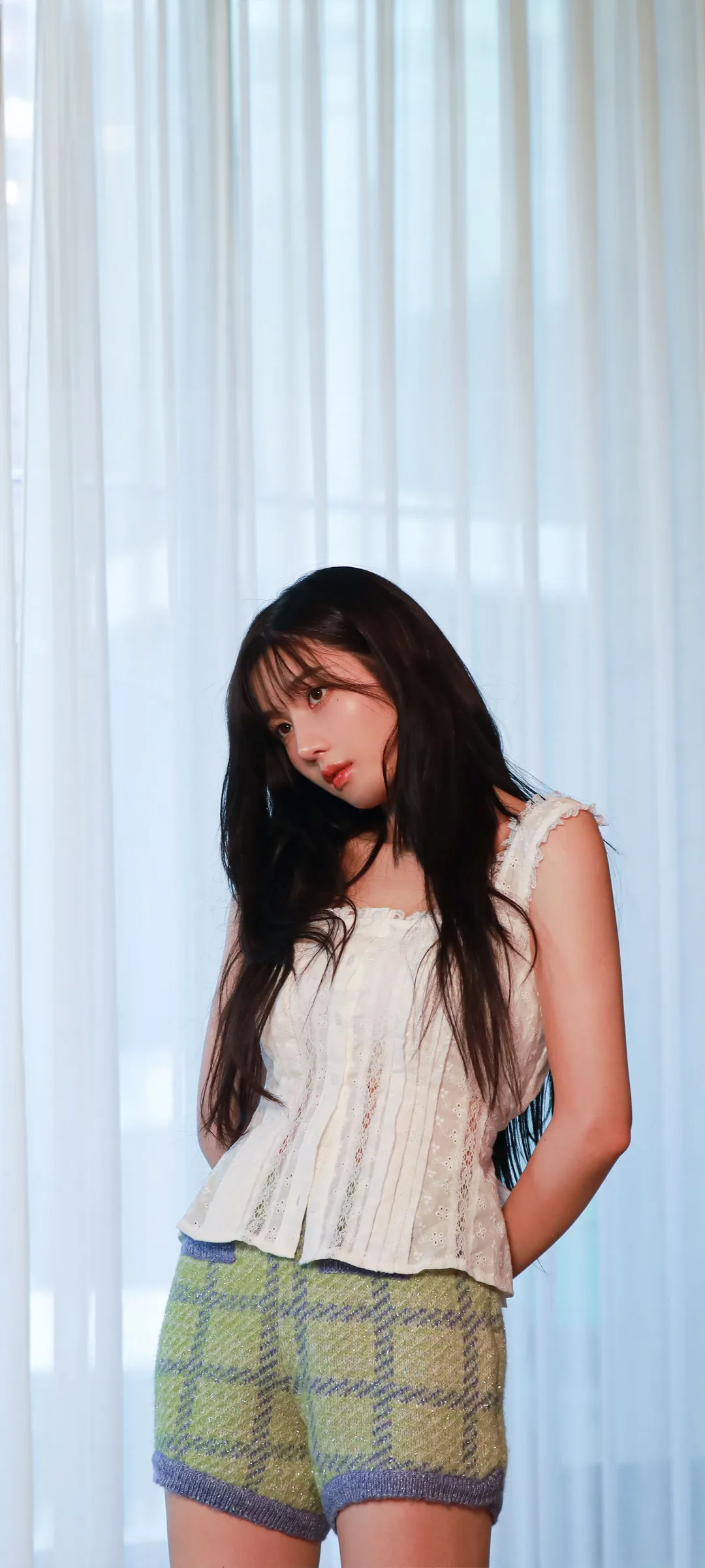 วอลเปเปอร์ หน้าจอล็อก มือถือ Kwon Eun-bi 4K HD ดาวน์โหลด — IZ*ONE