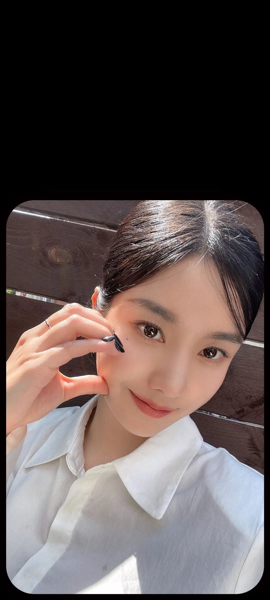 วอลเปเปอร์ หน้าจอล็อก มือถือ Kwon Eun-bi 4K HD ดาวน์โหลด — IZ*ONE