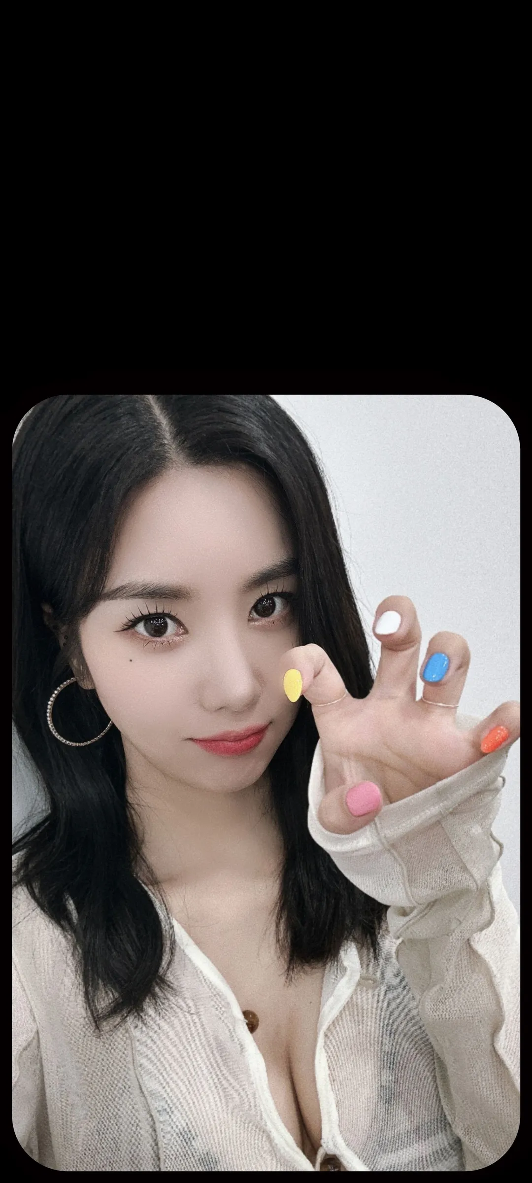 วอลเปเปอร์ หน้าจอล็อก มือถือ Kwon Eun-bi 4K HD ดาวน์โหลด — IZ*ONE