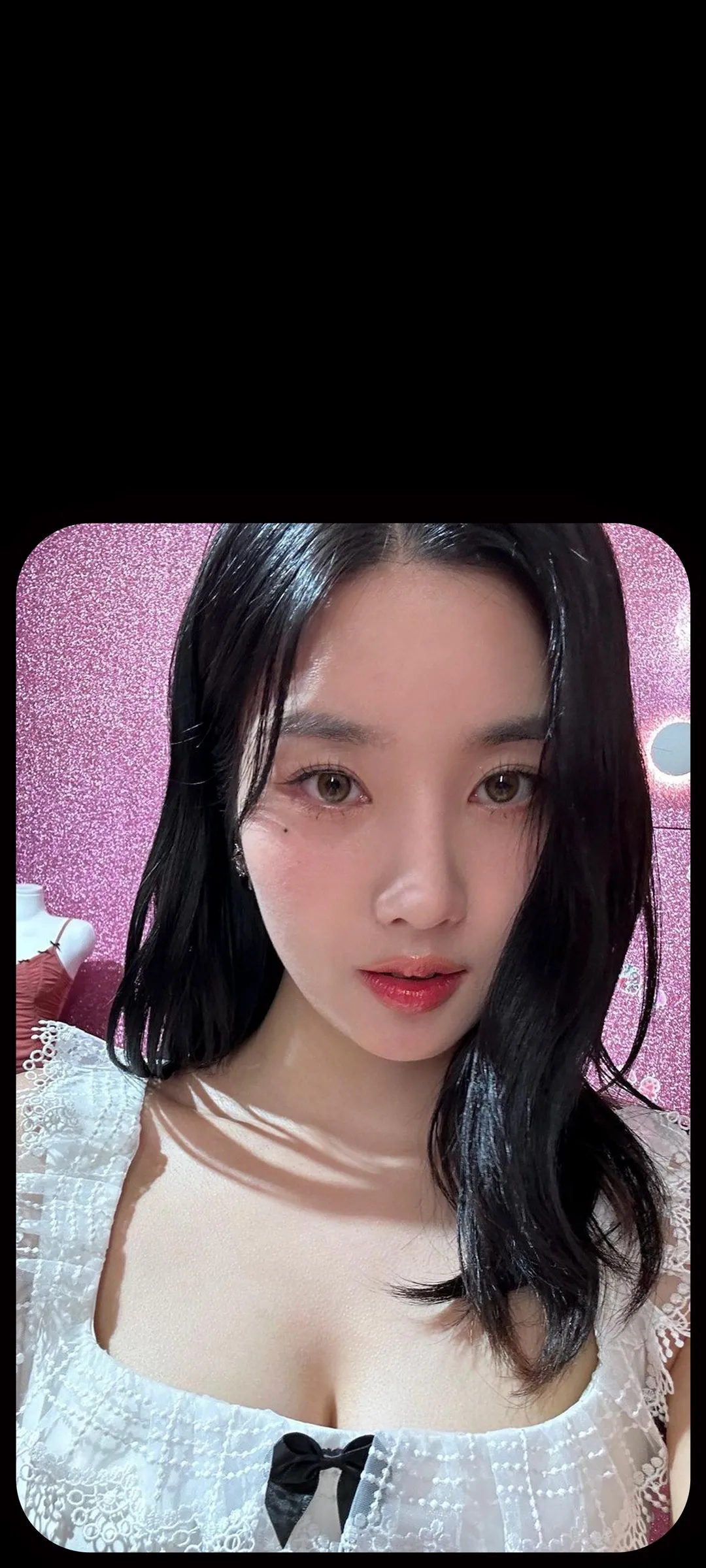 วอลเปเปอร์ หน้าจอล็อก มือถือ Kwon Eun-bi 4K HD ดาวน์โหลด — IZ*ONE