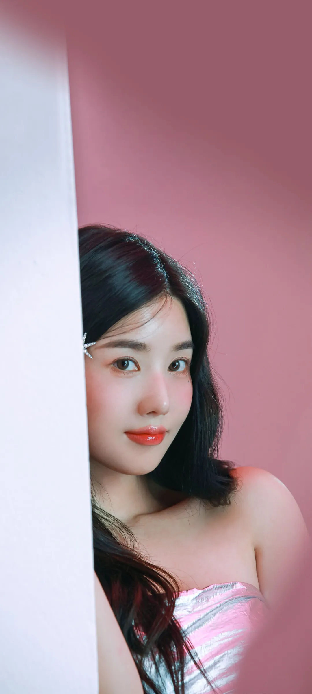 วอลเปเปอร์ หน้าจอล็อก มือถือ Kwon Eun-bi 4K HD ดาวน์โหลด — IZ*ONE