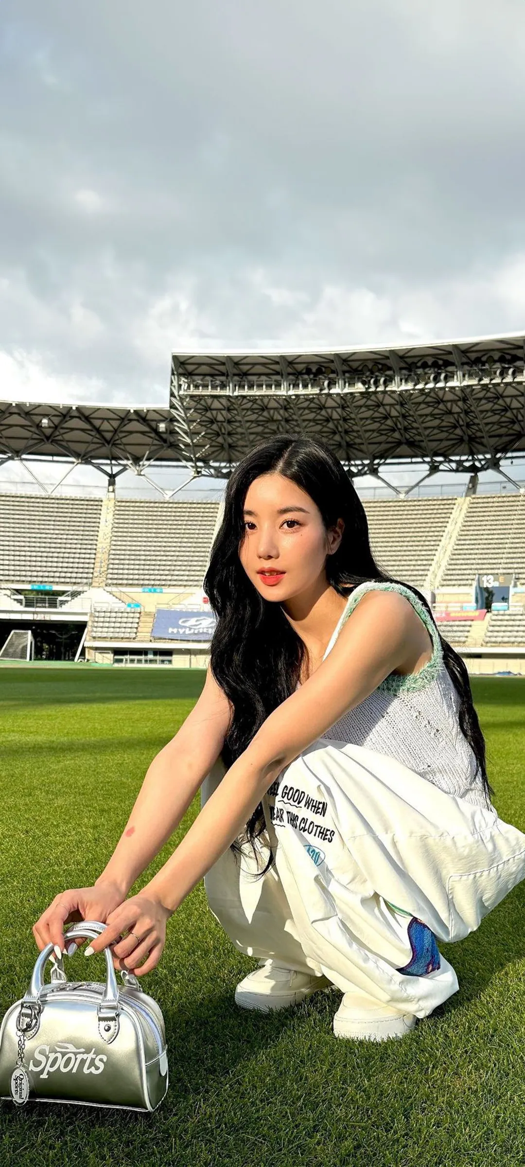 Wallpaper tela de bloqueio celular de Kwon Eun-bi 4K HD baixar — IZ*ONE