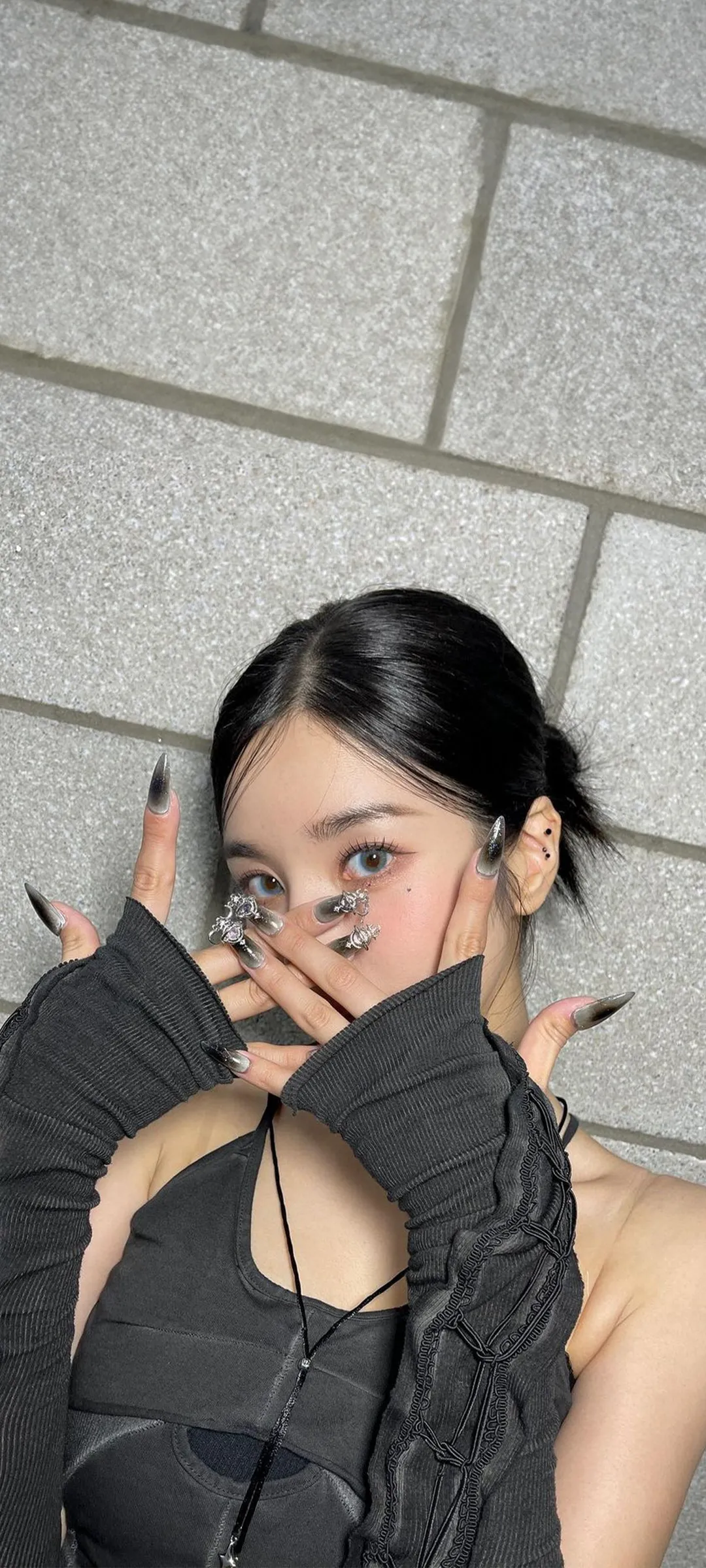 วอลเปเปอร์ หน้าจอล็อก มือถือ Kwon Eun-bi 4K HD ดาวน์โหลด — IZ*ONE