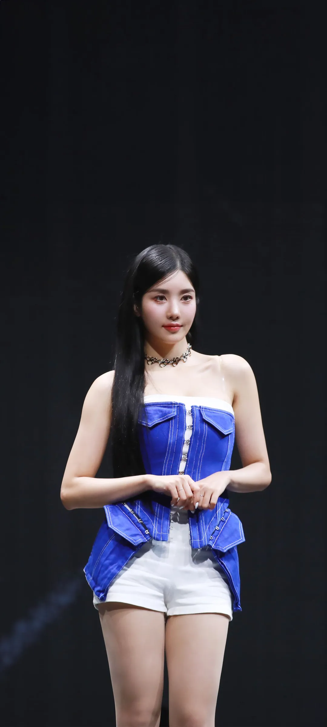 วอลเปเปอร์ หน้าจอล็อก มือถือ Kwon Eun-bi 4K HD ดาวน์โหลด — IZ*ONE