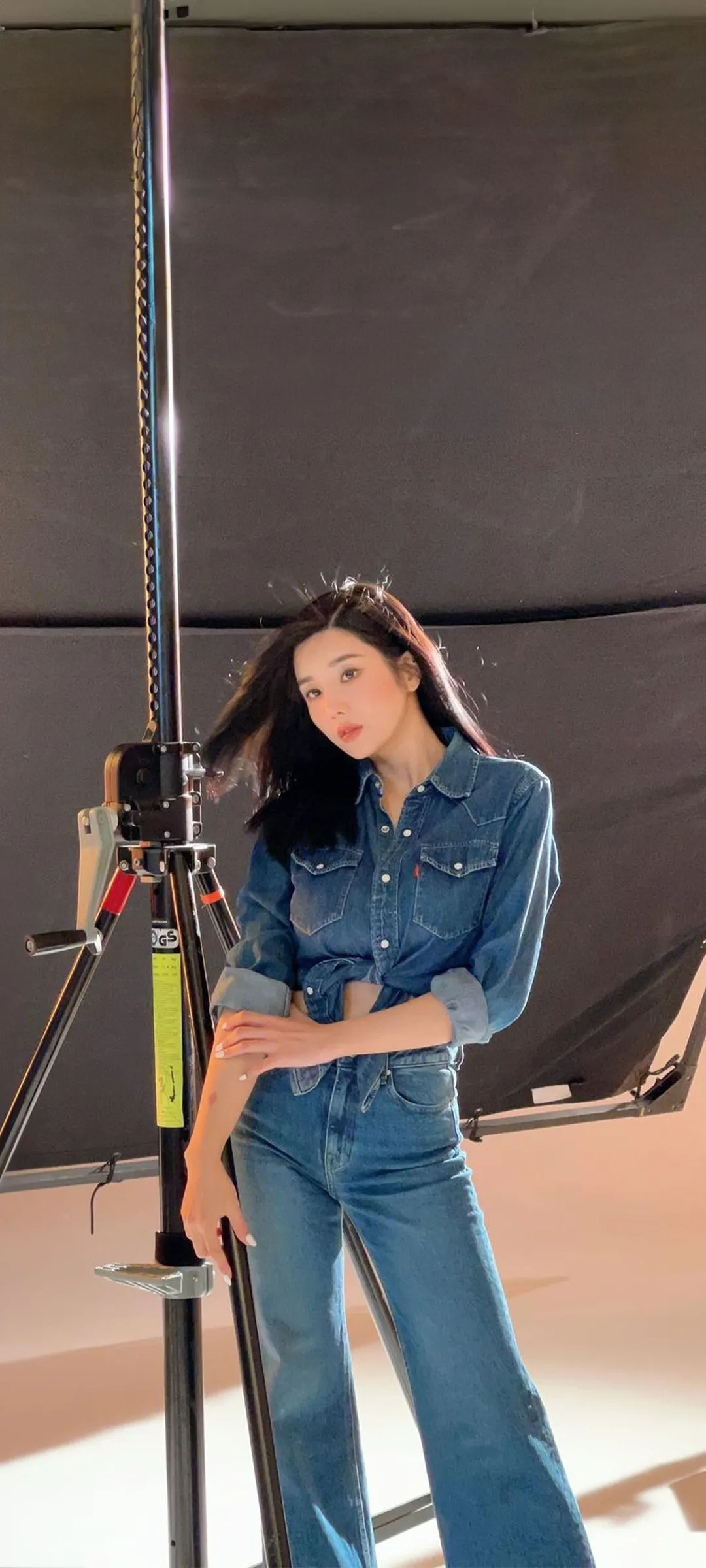 วอลเปเปอร์ หน้าจอล็อก มือถือ Kwon Eun-bi 4K HD ดาวน์โหลด — IZ*ONE