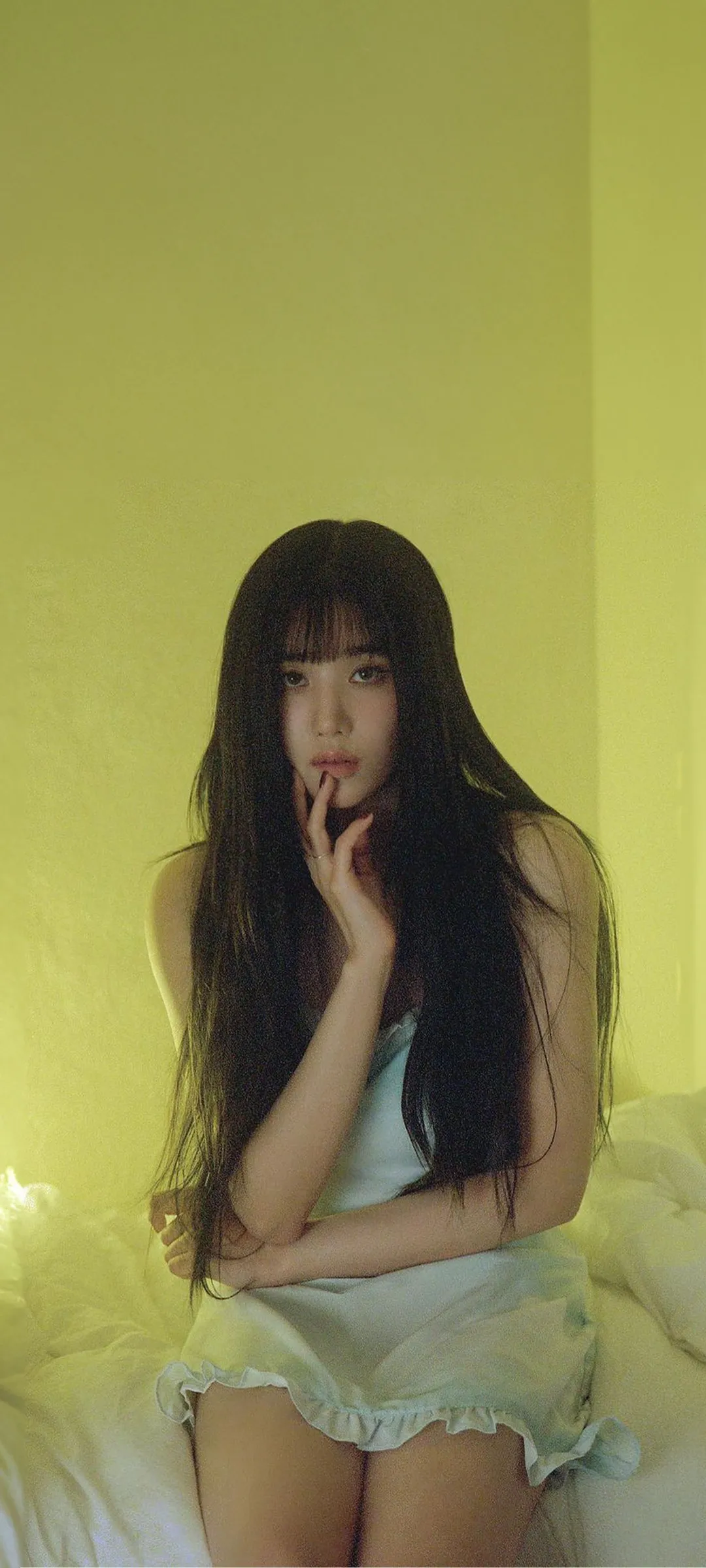 วอลเปเปอร์ หน้าจอล็อก มือถือ Kwon Eun-bi 4K HD ดาวน์โหลด — IZ*ONE