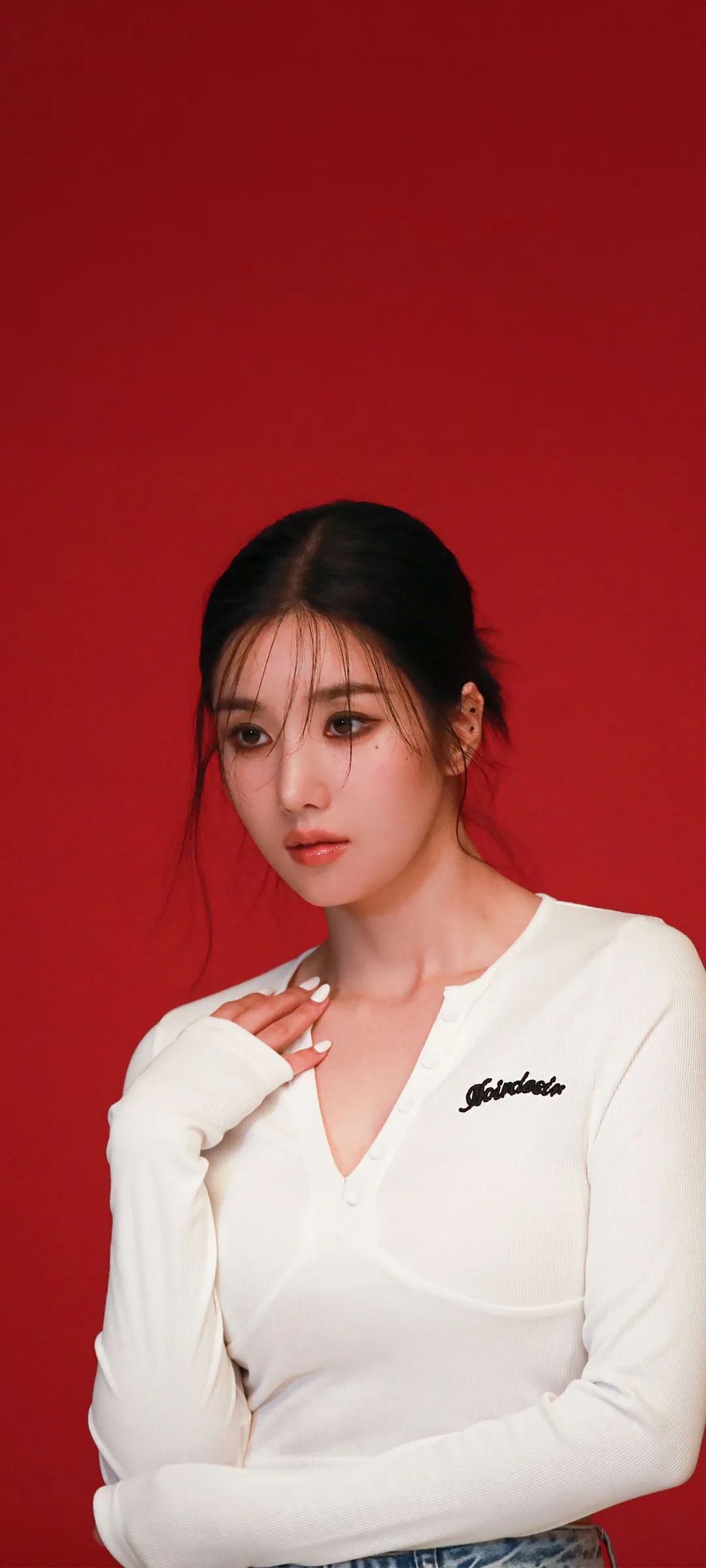 วอลเปเปอร์ หน้าจอล็อก มือถือ Kwon Eun-bi 4K HD ดาวน์โหลด — IZ*ONE