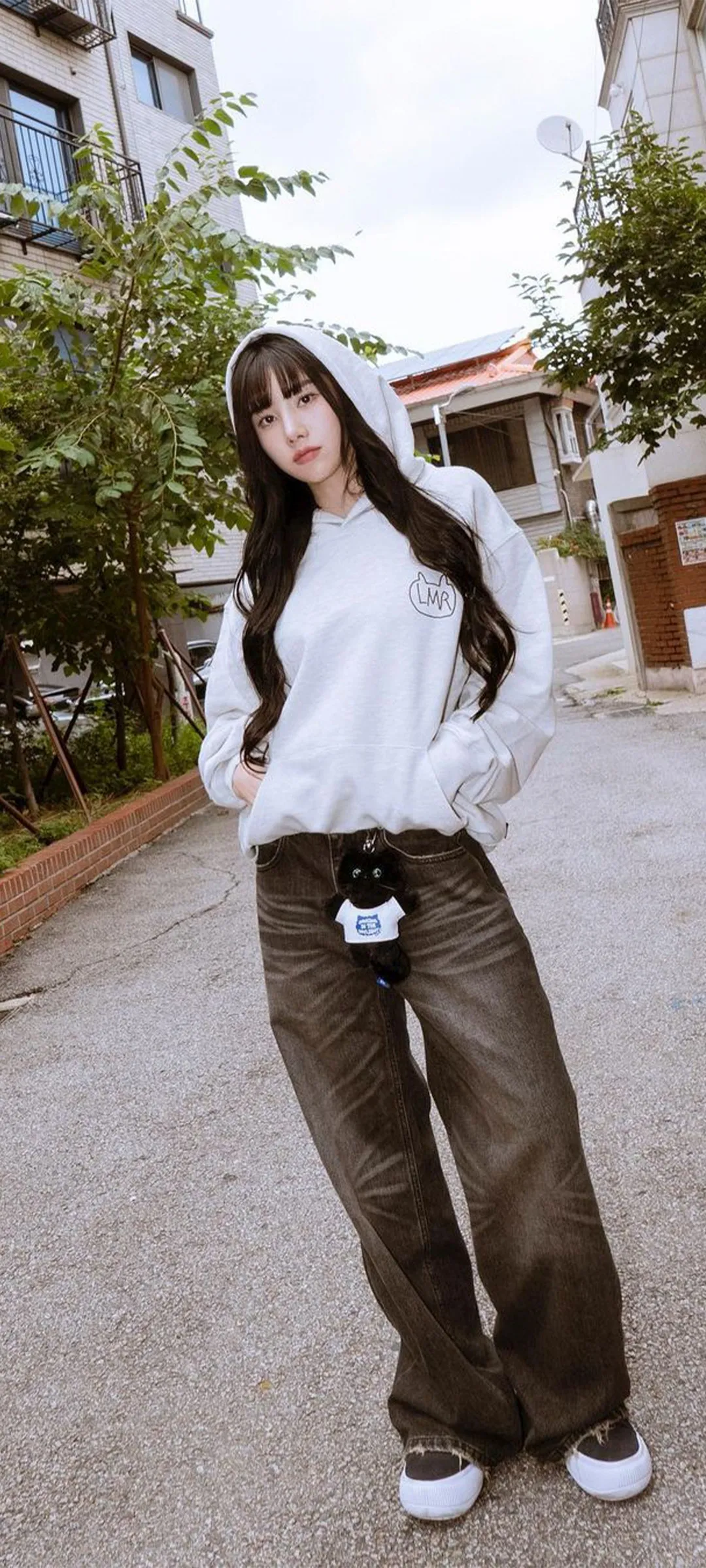 วอลเปเปอร์ หน้าจอล็อก มือถือ Kwon Eun-bi 4K HD ดาวน์โหลด — IZ*ONE