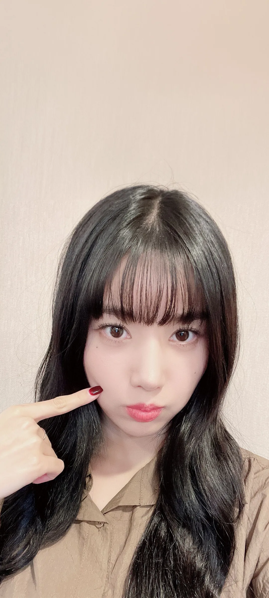 วอลเปเปอร์ หน้าจอล็อก มือถือ Kwon Eun-bi 4K HD ดาวน์โหลด — IZ*ONE